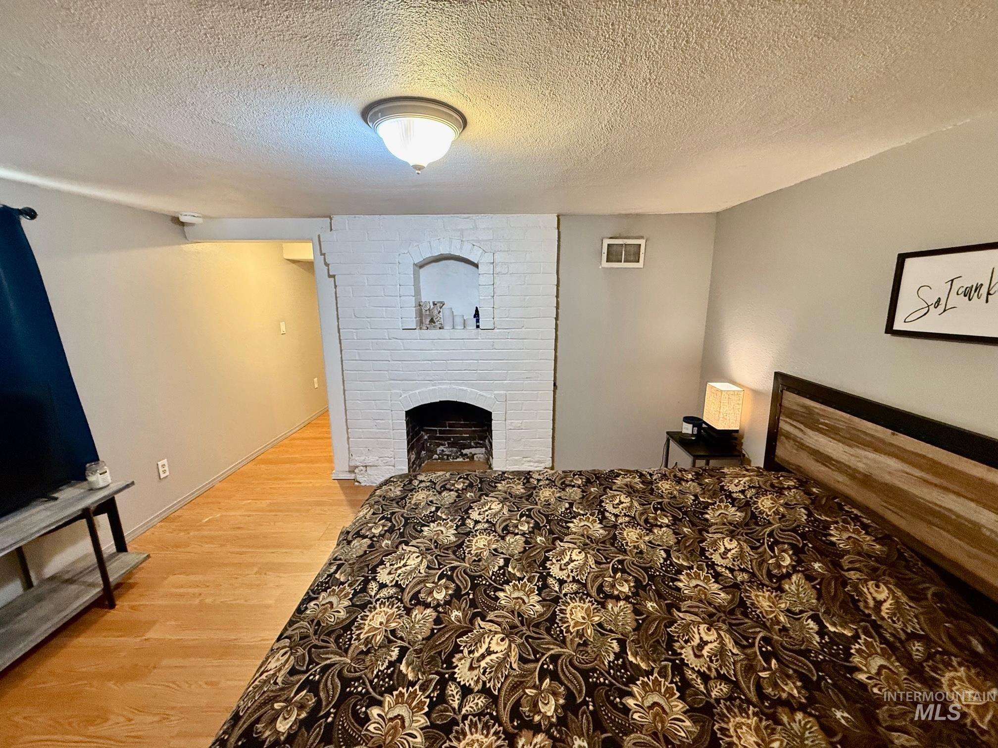 1012 N Street Property Photo 17