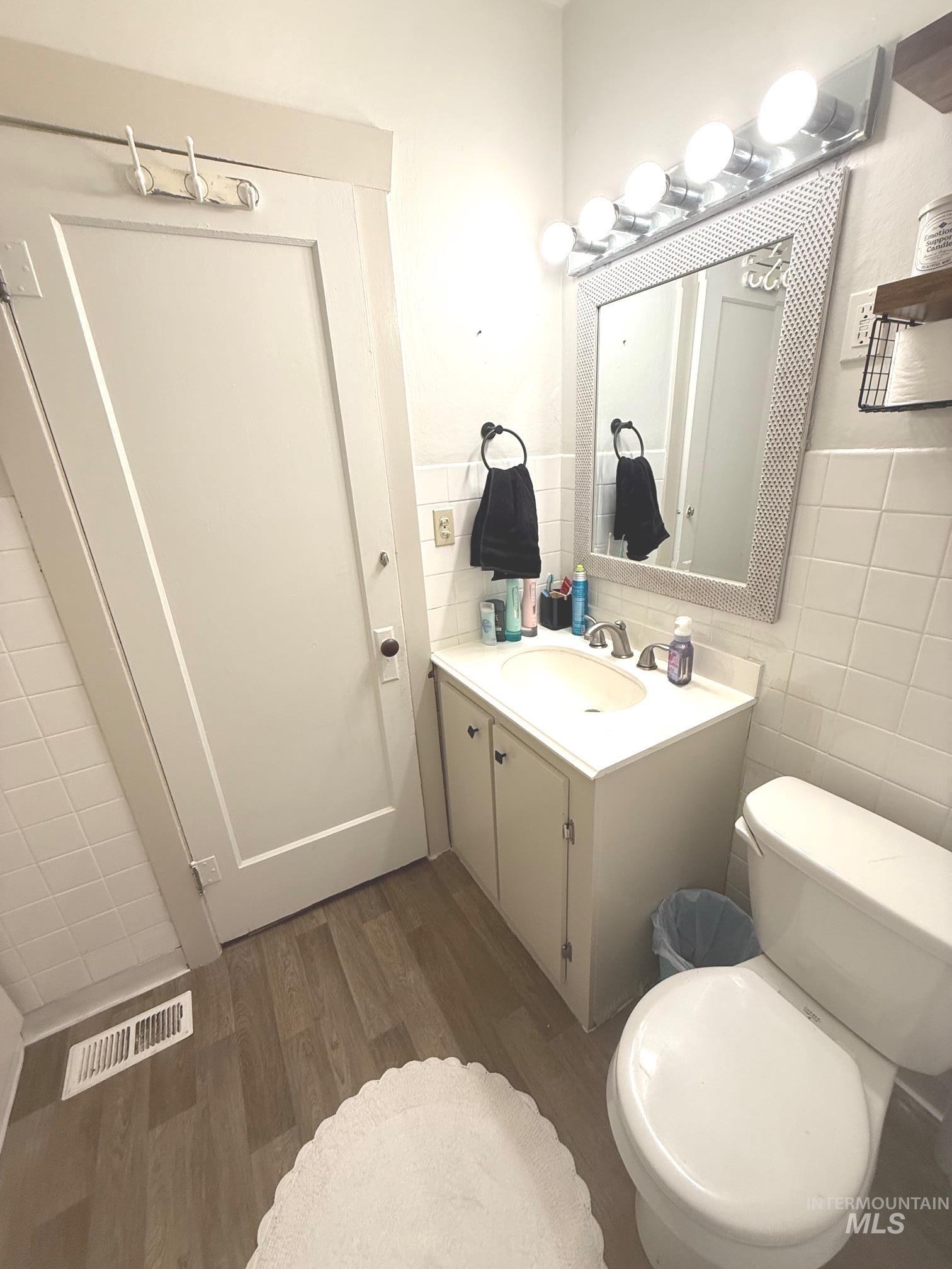 1012 N Street Property Photo 20