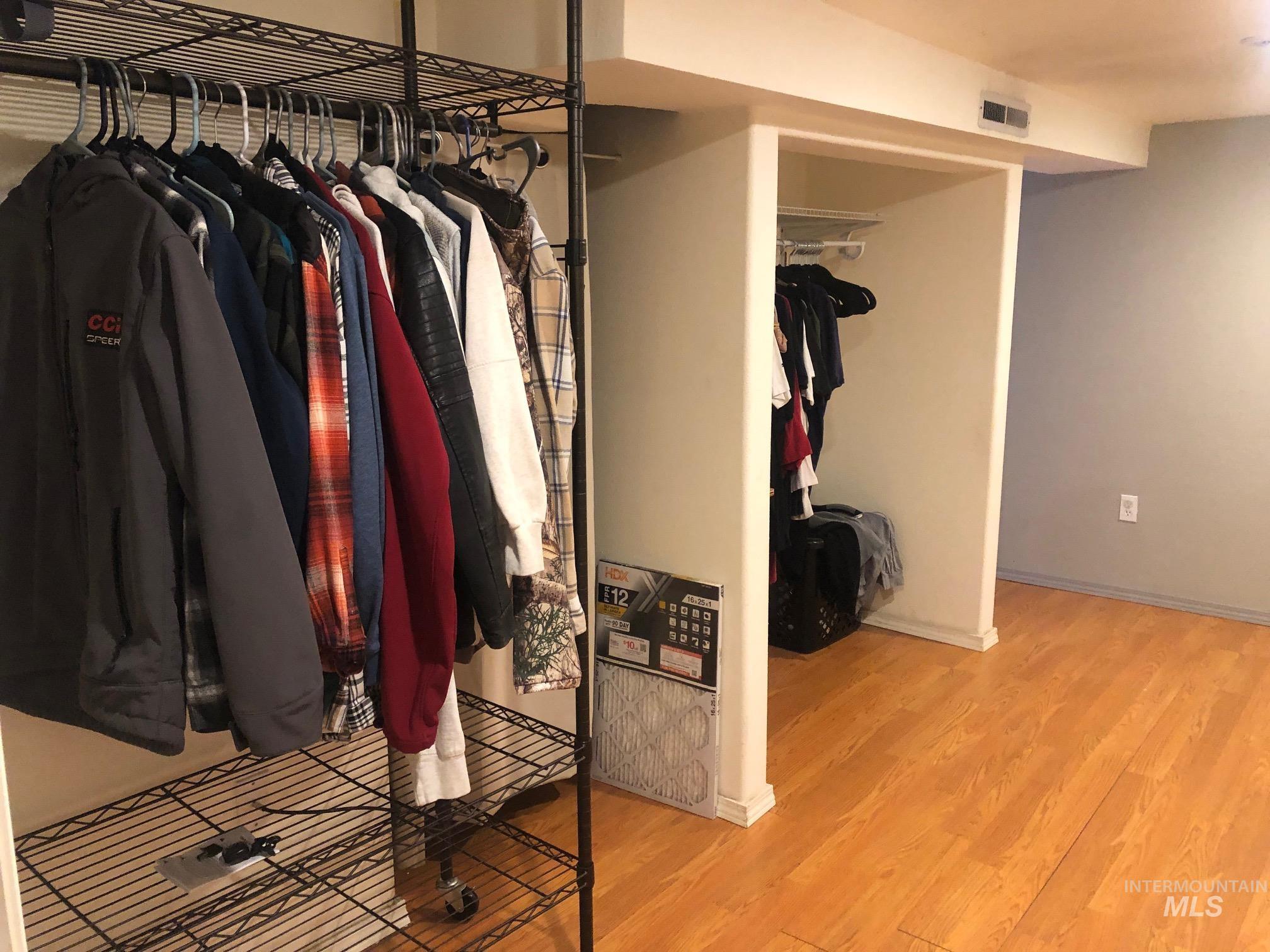 1012 N Street Property Photo 23