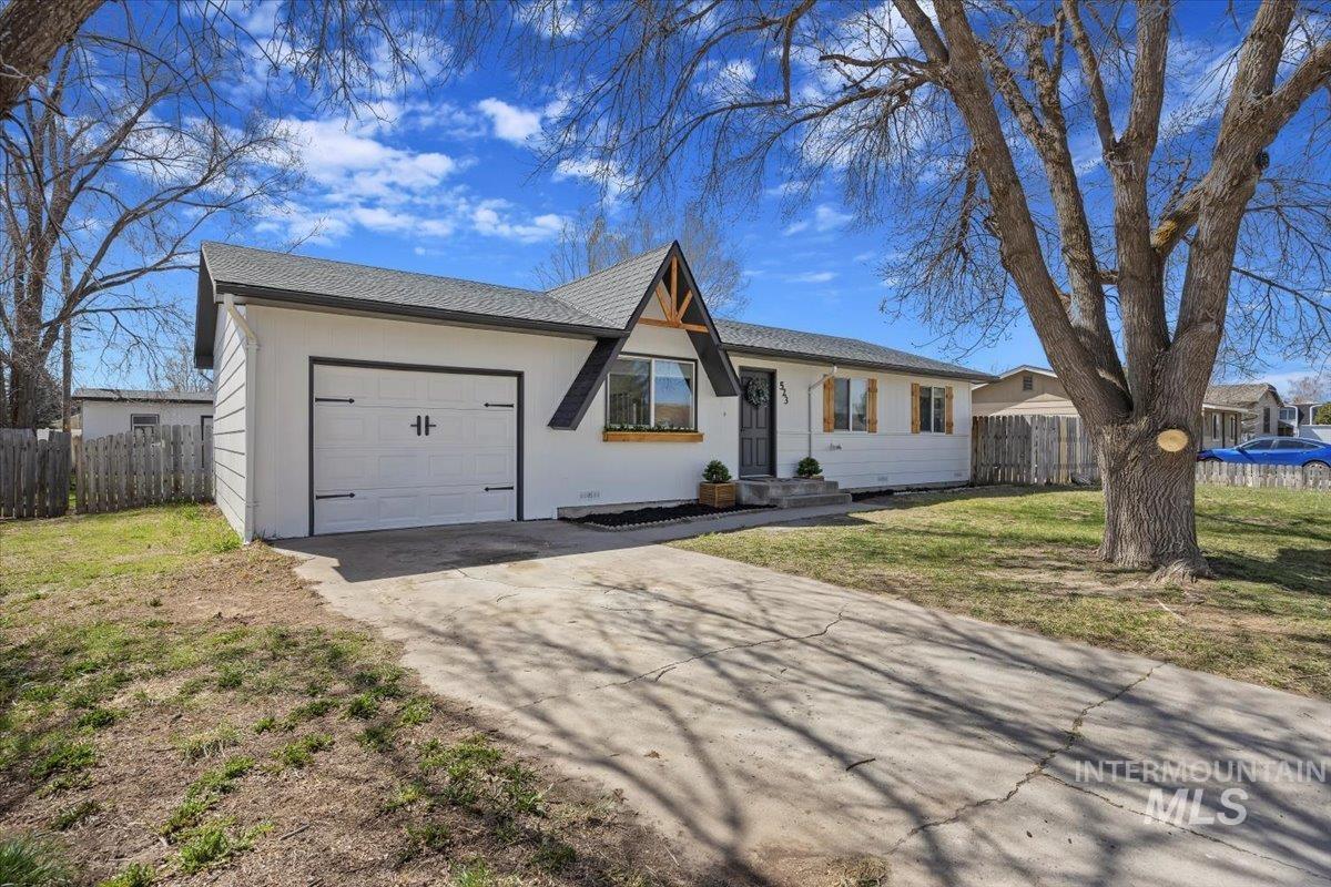 523 17th St. Property Photo