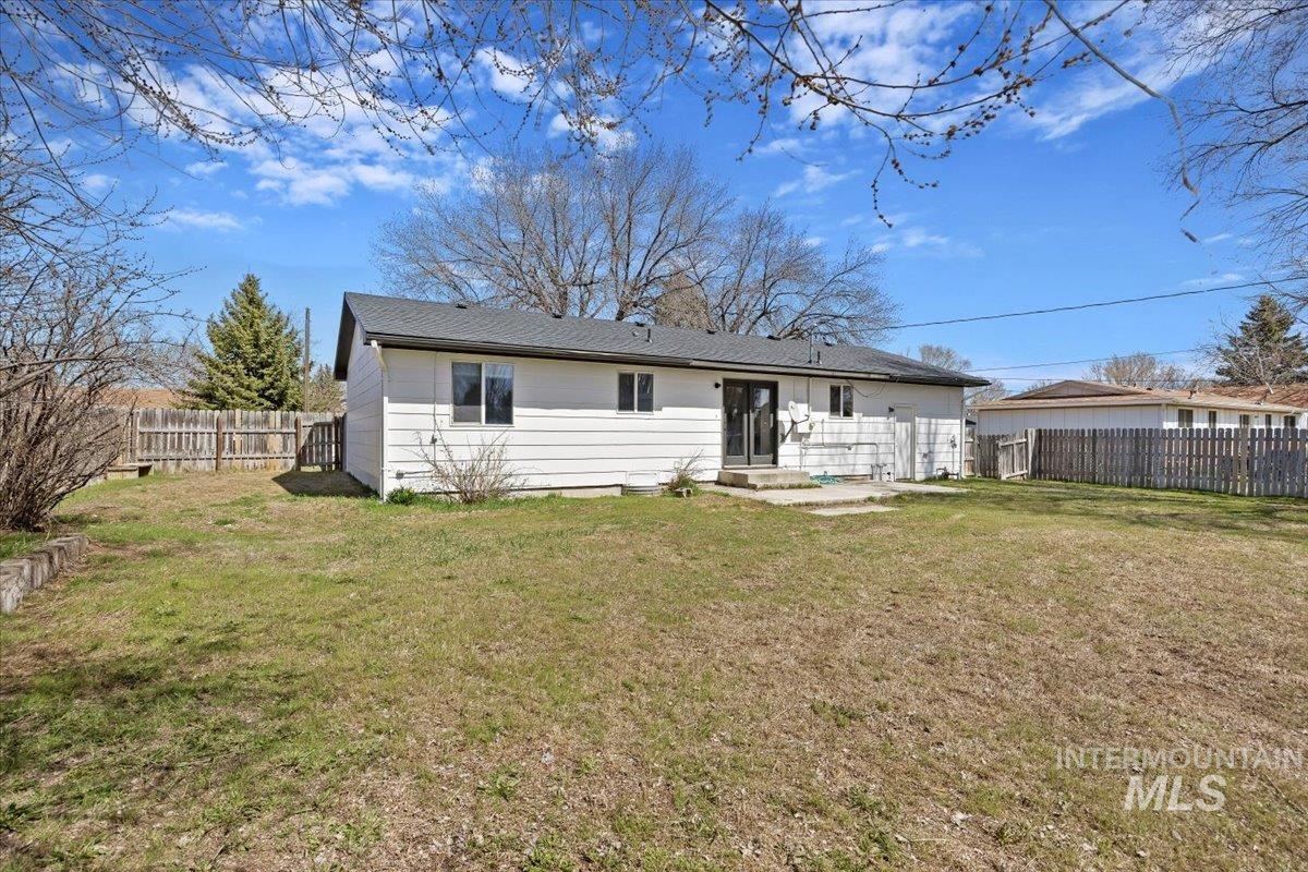 523 17th St. Property Photo 24