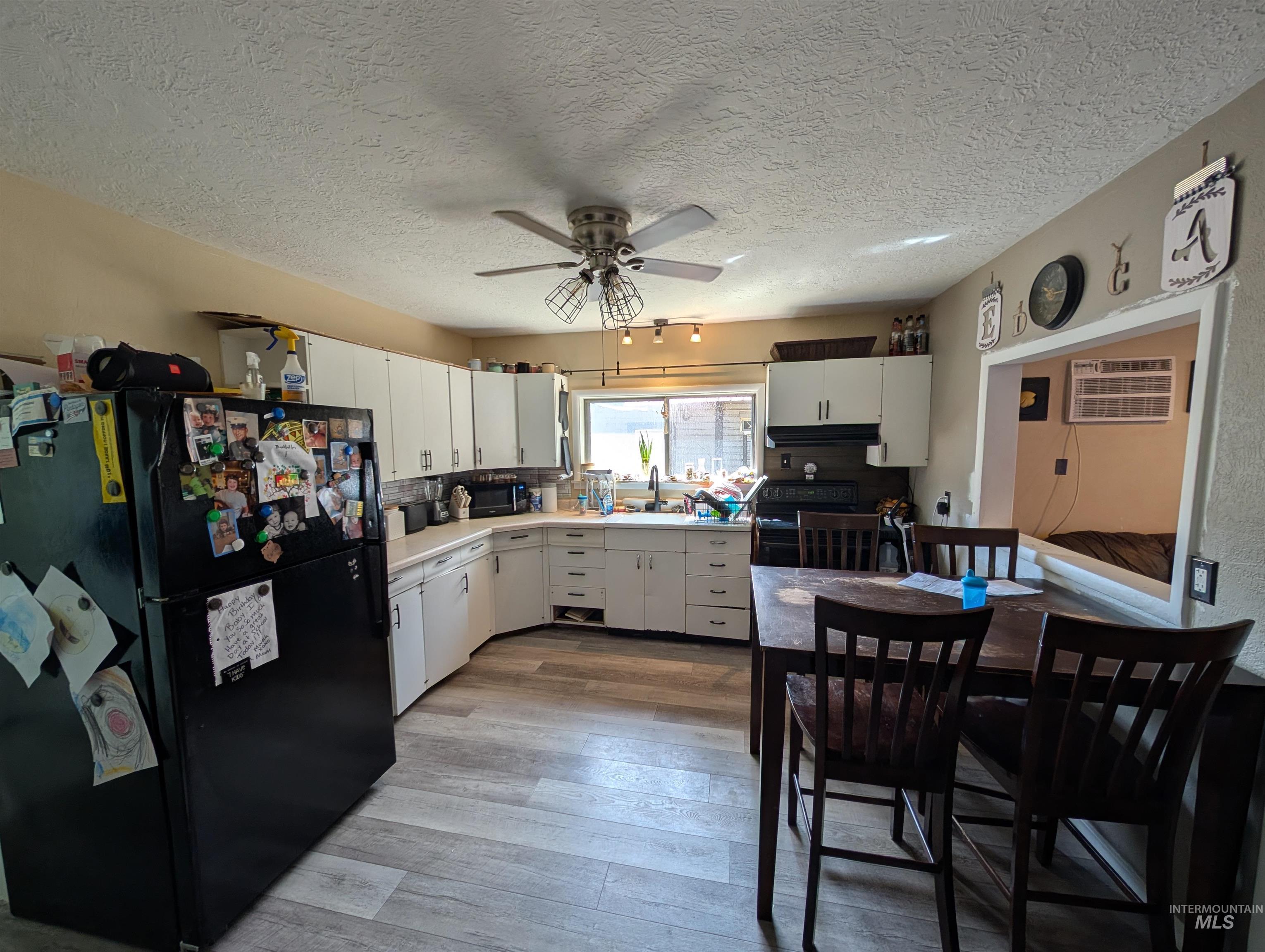116 Main Street Property Photo 3