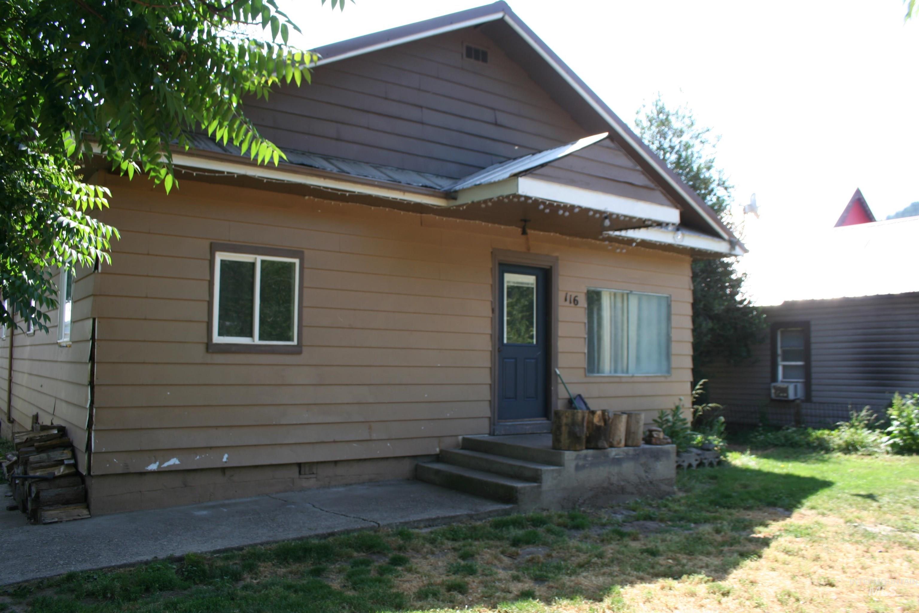 116 Main Street Property Photo 3