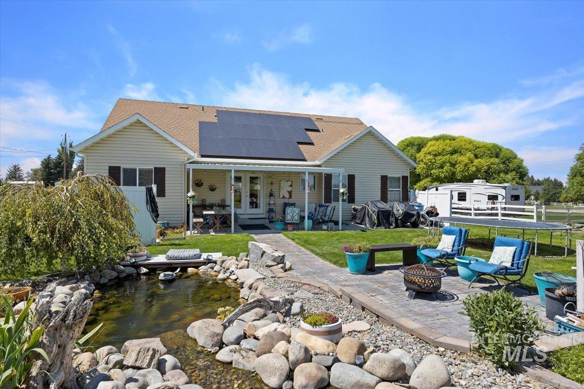 3702 N 2481 E Property Photo 4