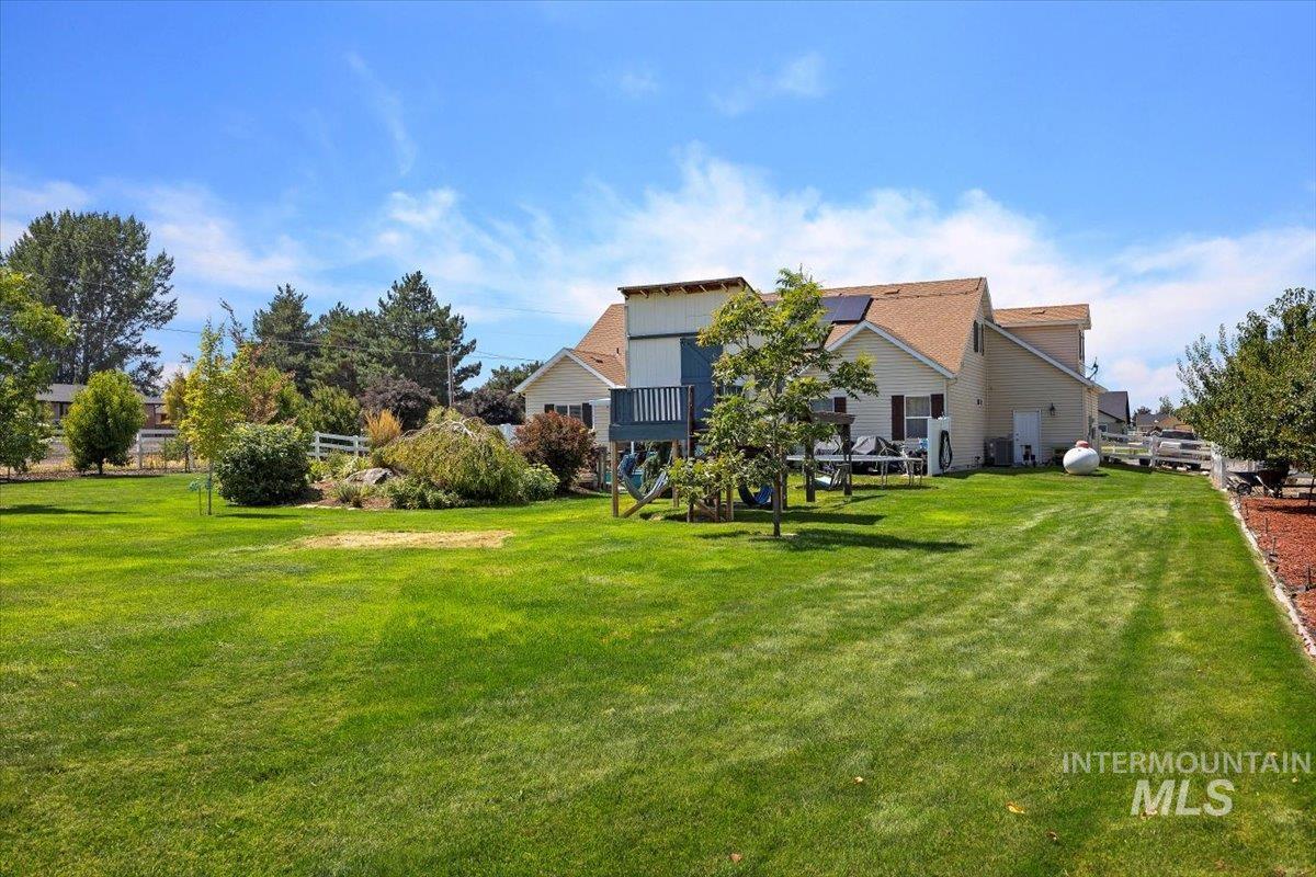 3702 N 2481 E Property Photo 19