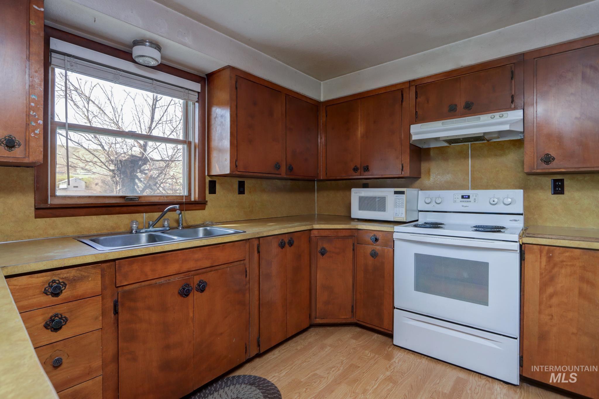 3577 S Johns Property Photo 17