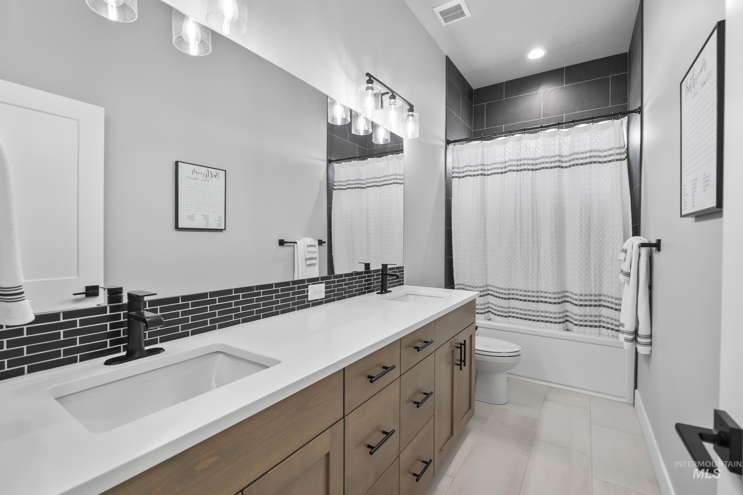 24696 Regal Road Property Photo 21