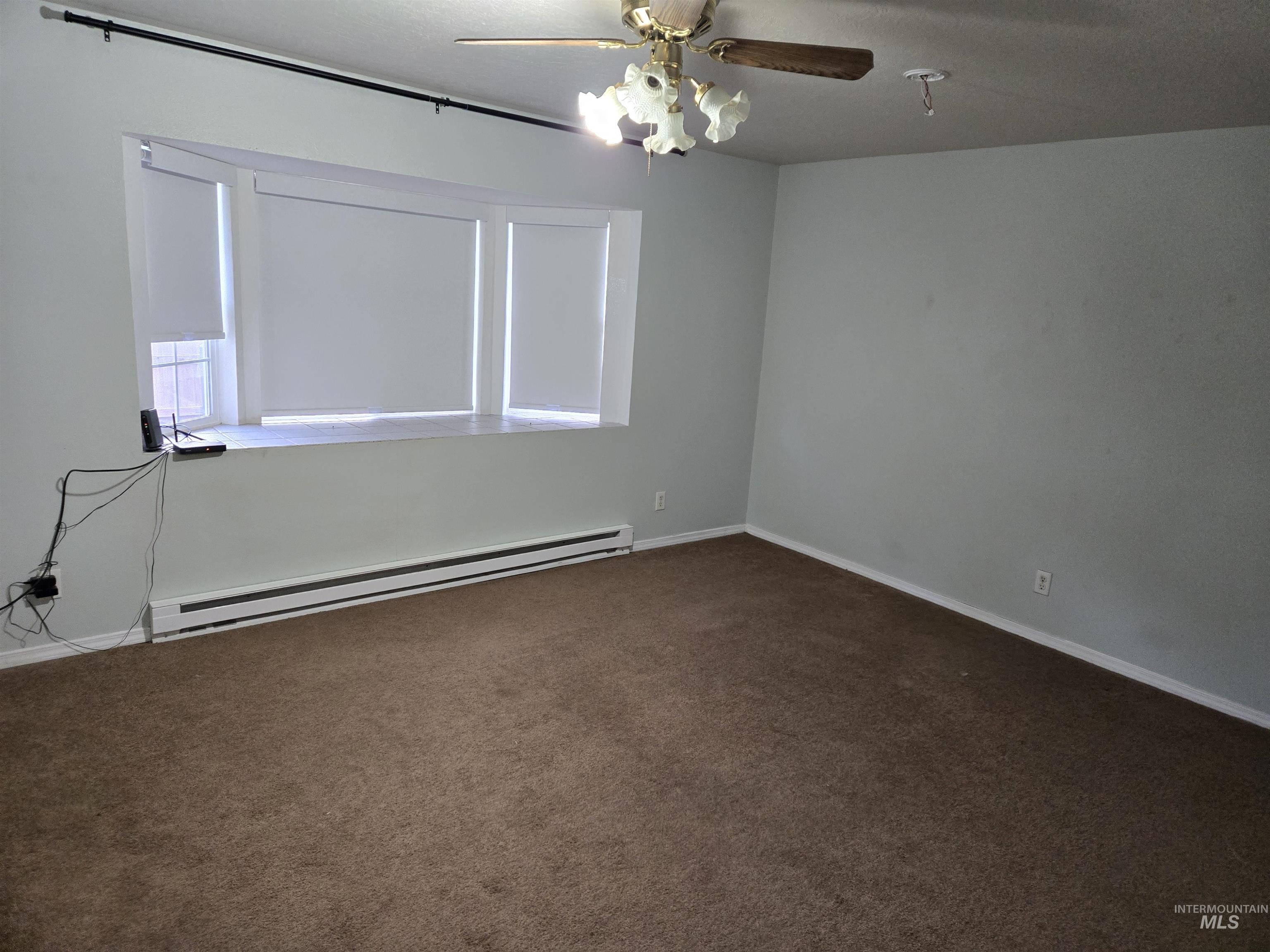 330 East Ave. S Property Photo 11