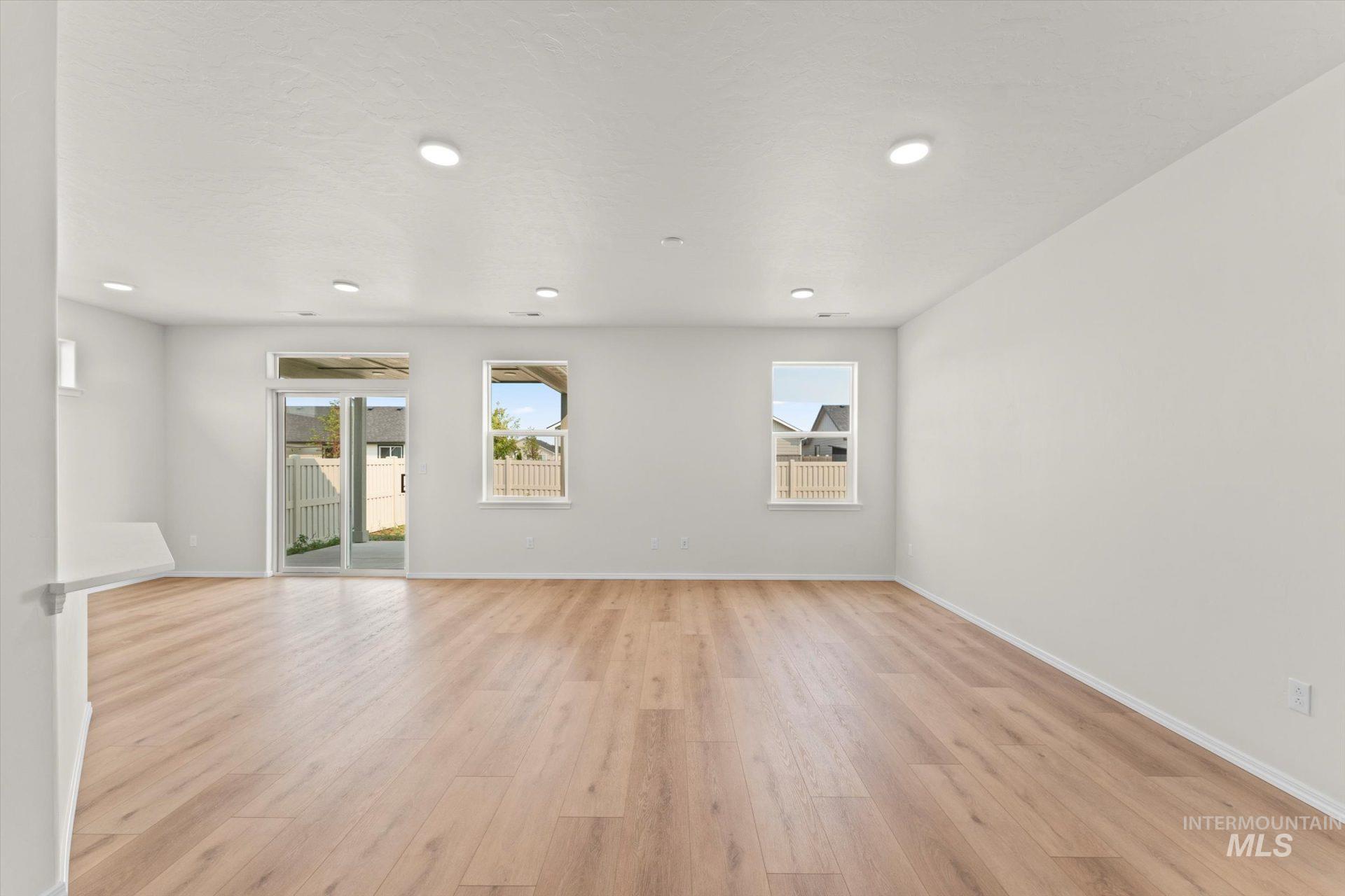 4874 E Sesame St. Property Photo 3