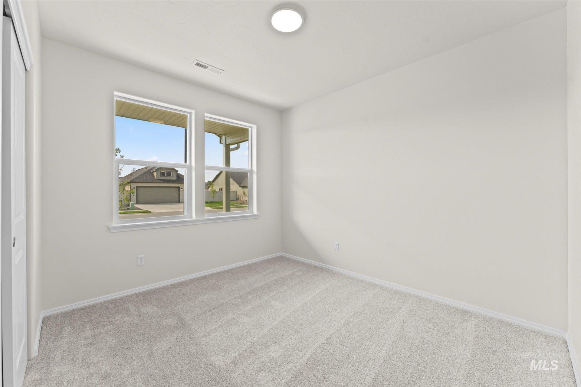 4874 E Sesame St. Property Photo 8