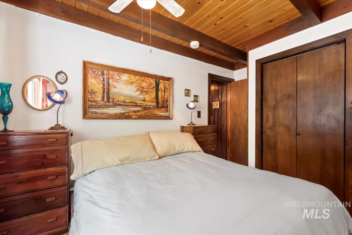 10 Bransons Dr Property Photo 24