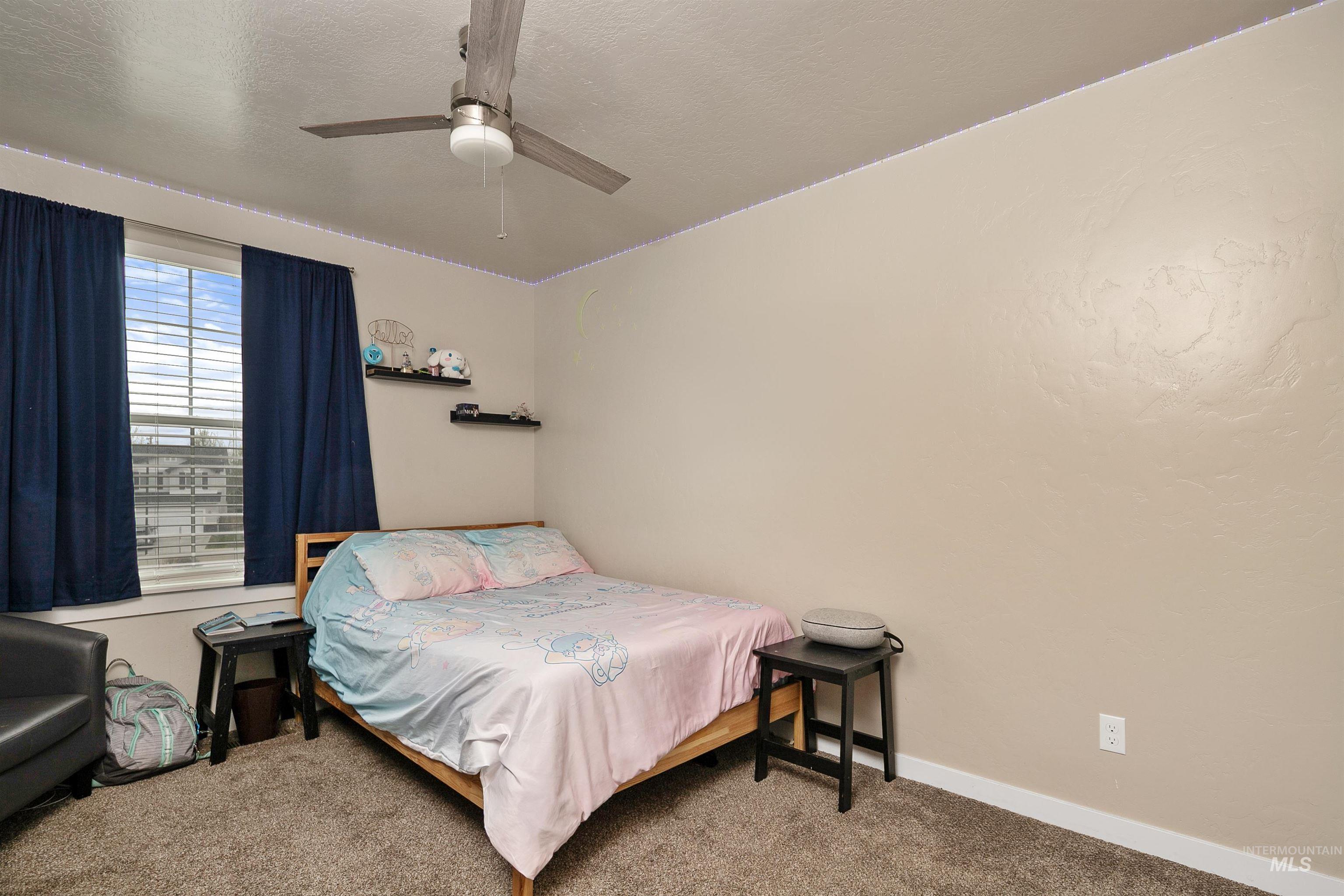2633 W Jayton Dr Property Photo 29