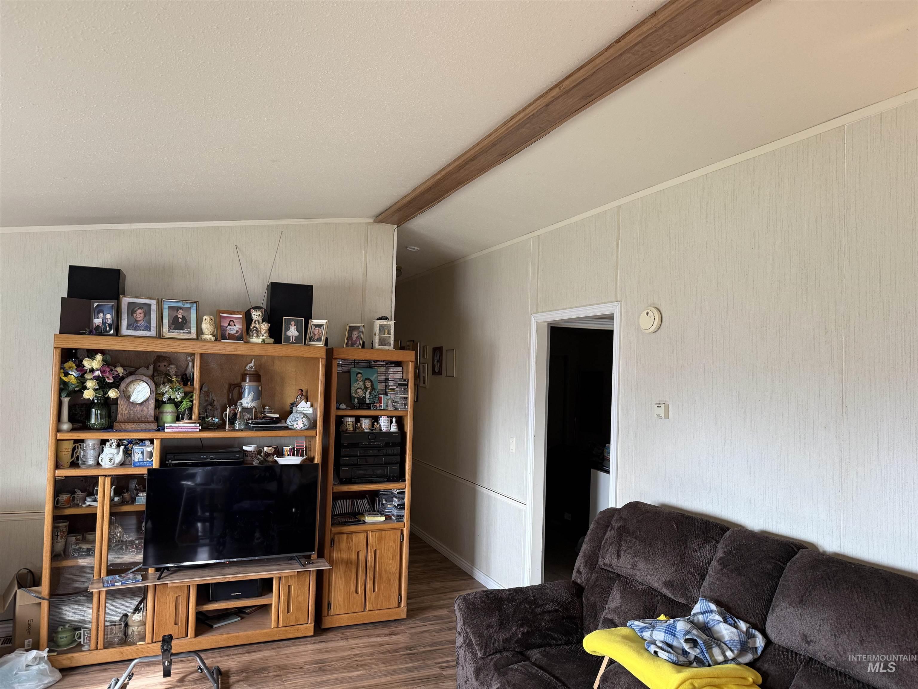 235 S Oregon Trail Property Photo 12