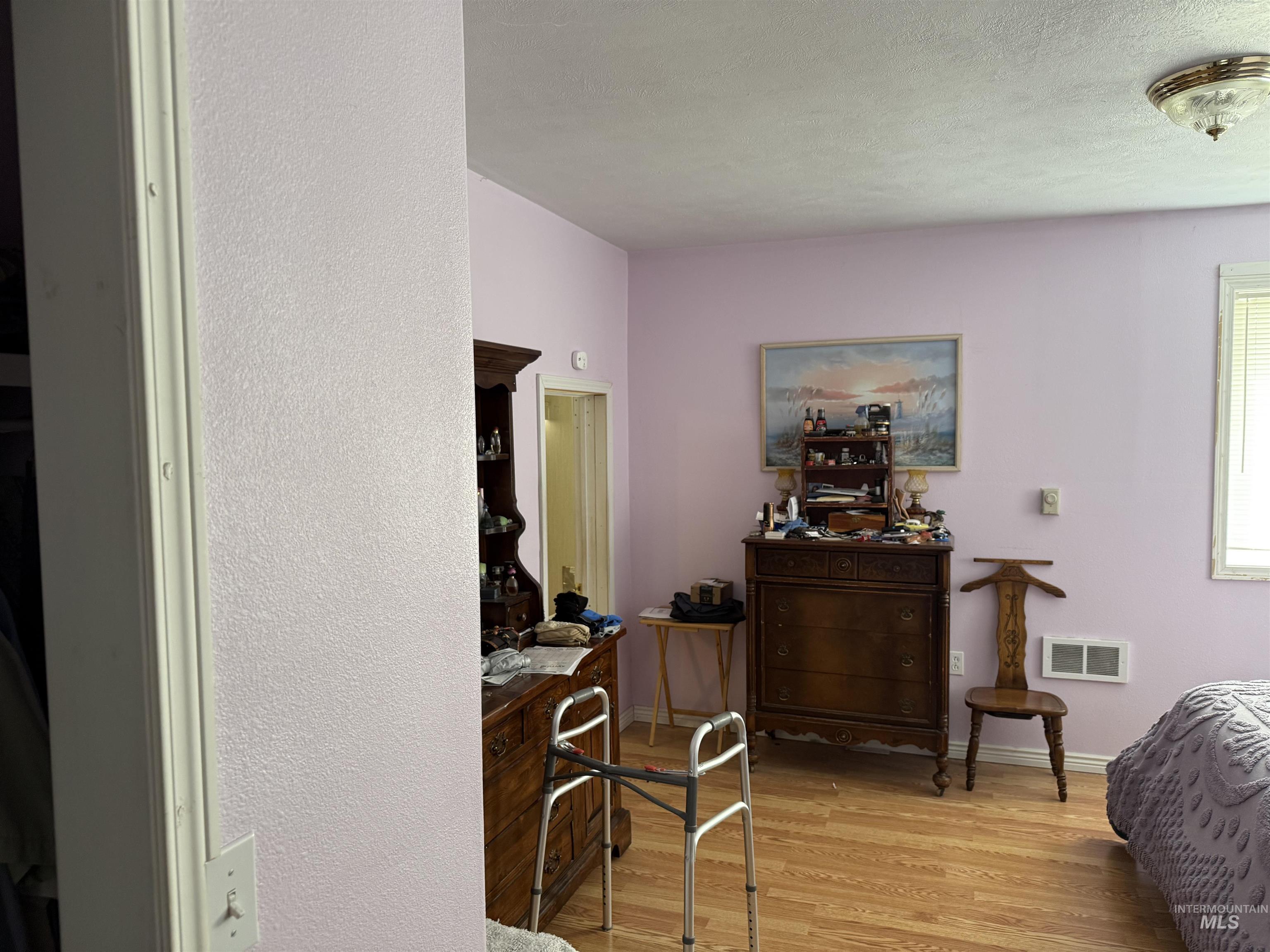 235 S Oregon Trail Property Photo 35