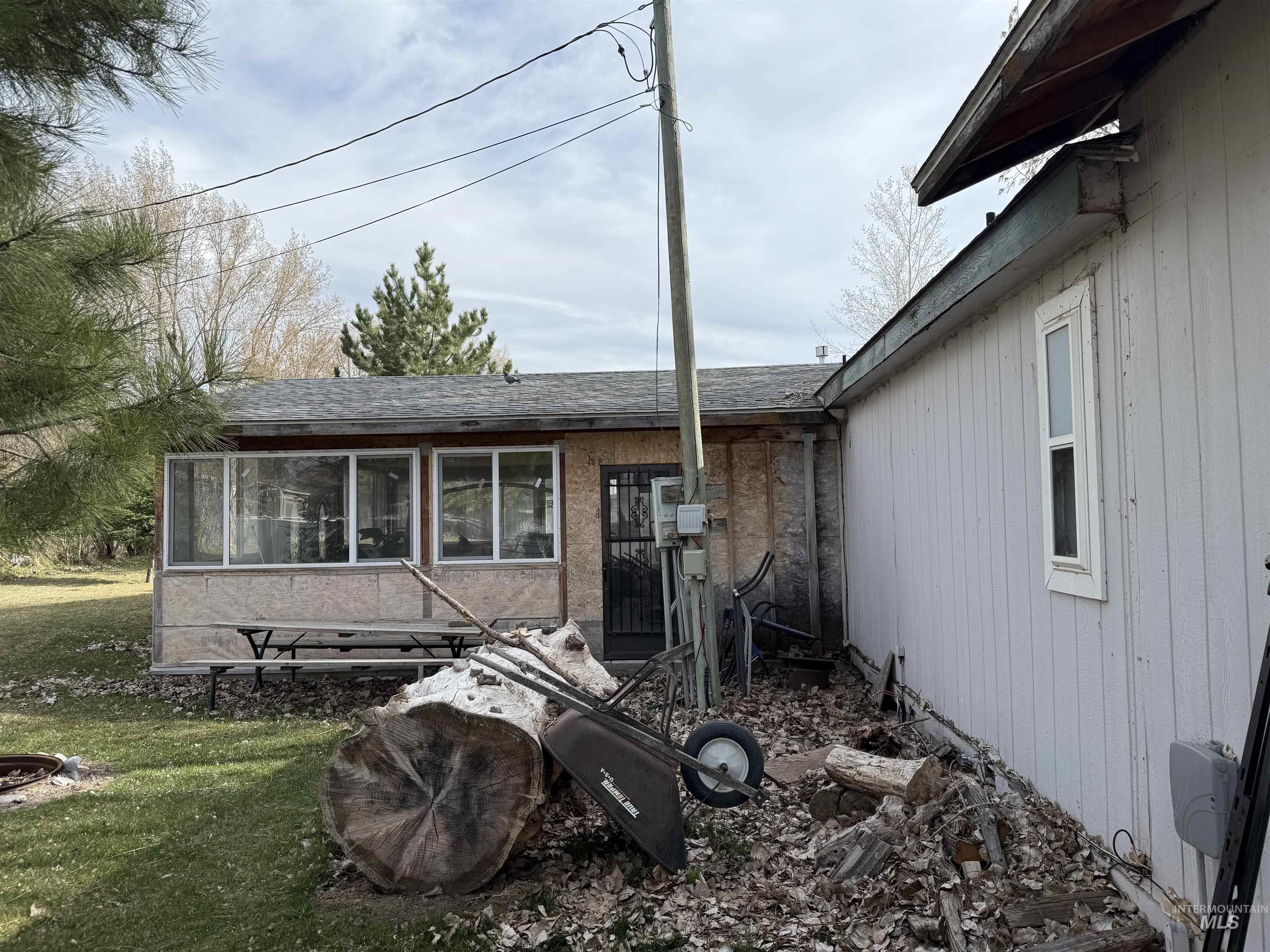 235 S Oregon Trail Property Photo 41