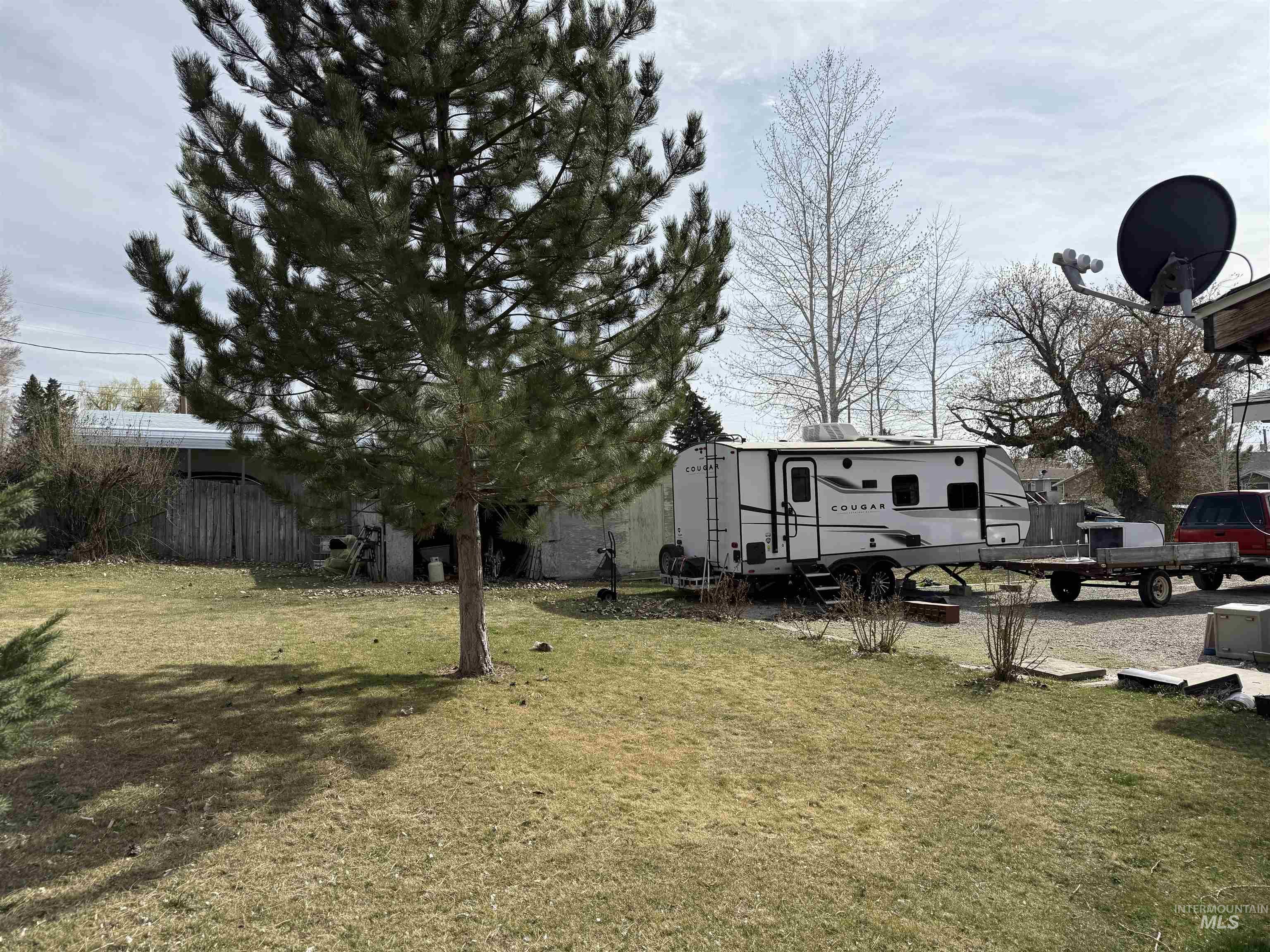 235 S Oregon Trail Property Photo 45