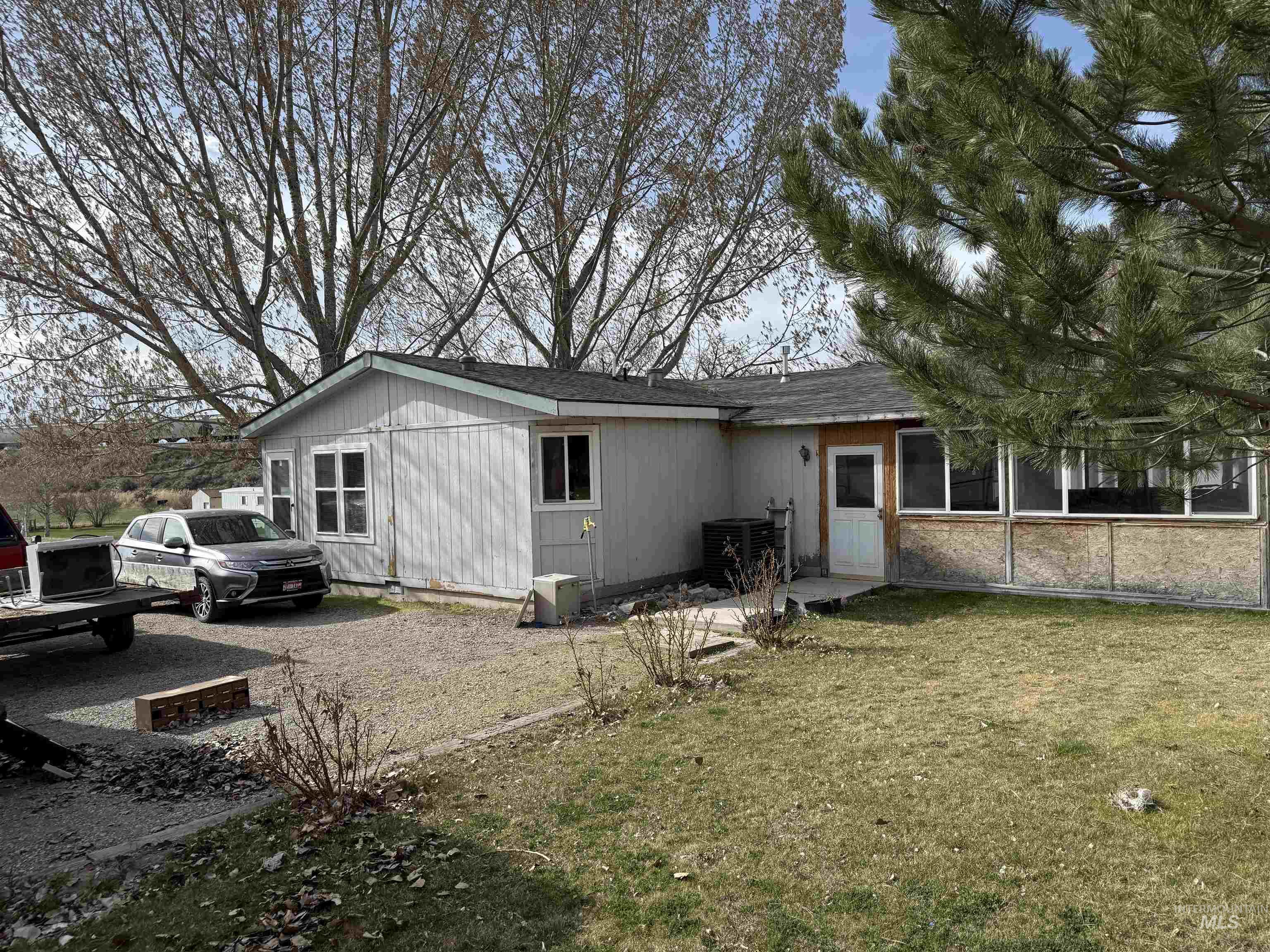 235 S Oregon Trail Property Photo 46