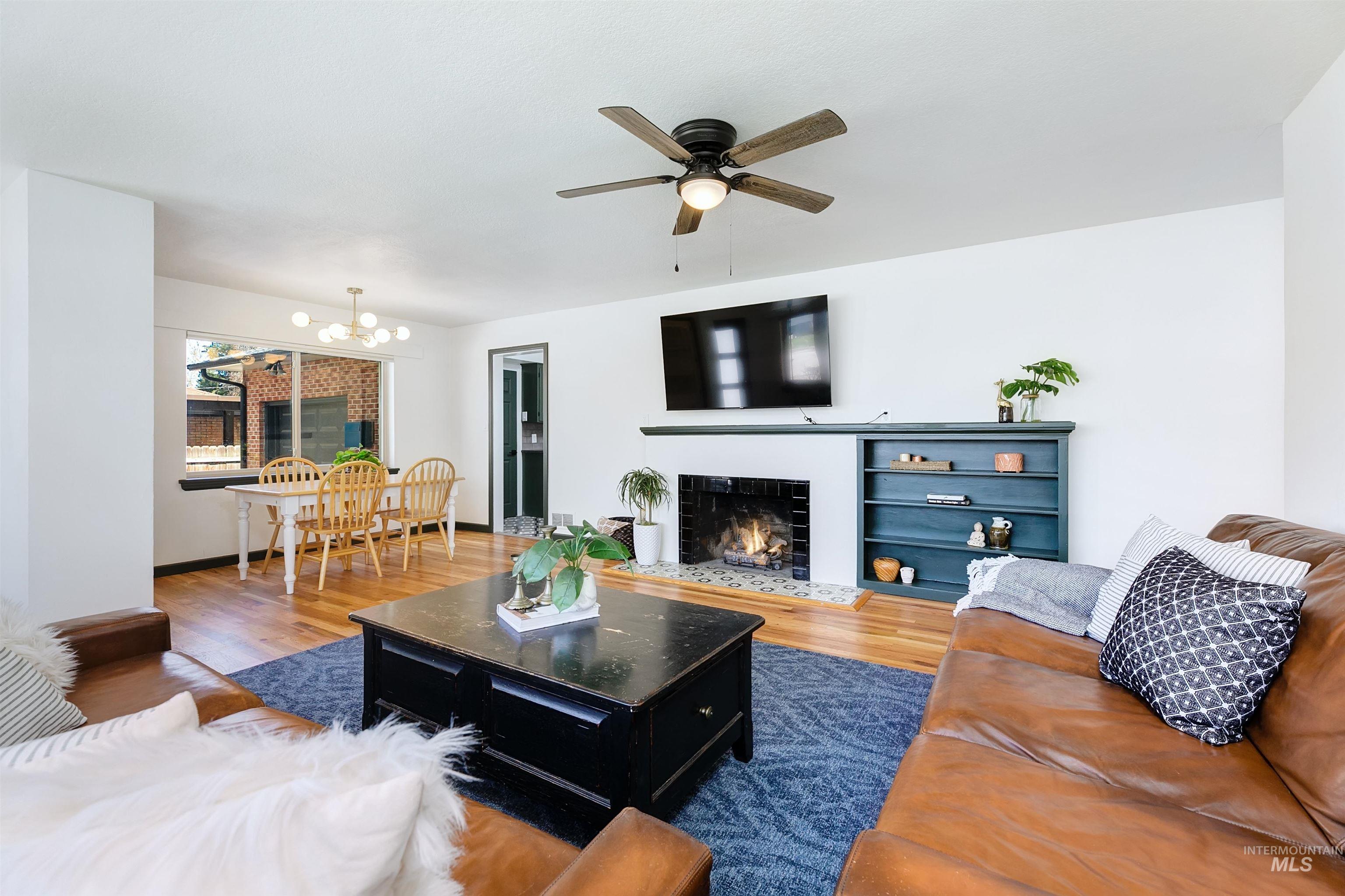 1706 Hervey Property Photo 8