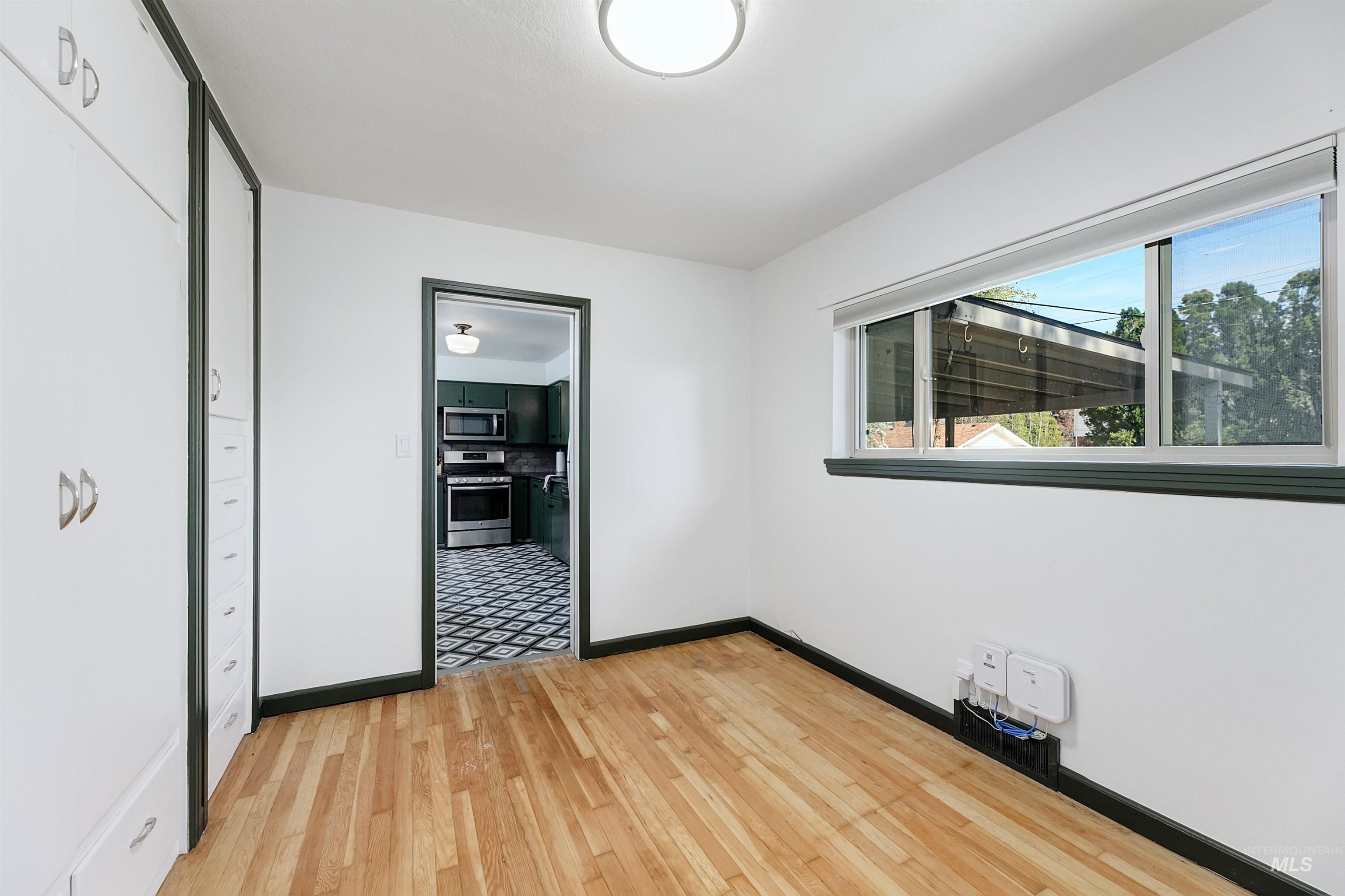1706 Hervey Property Photo 13