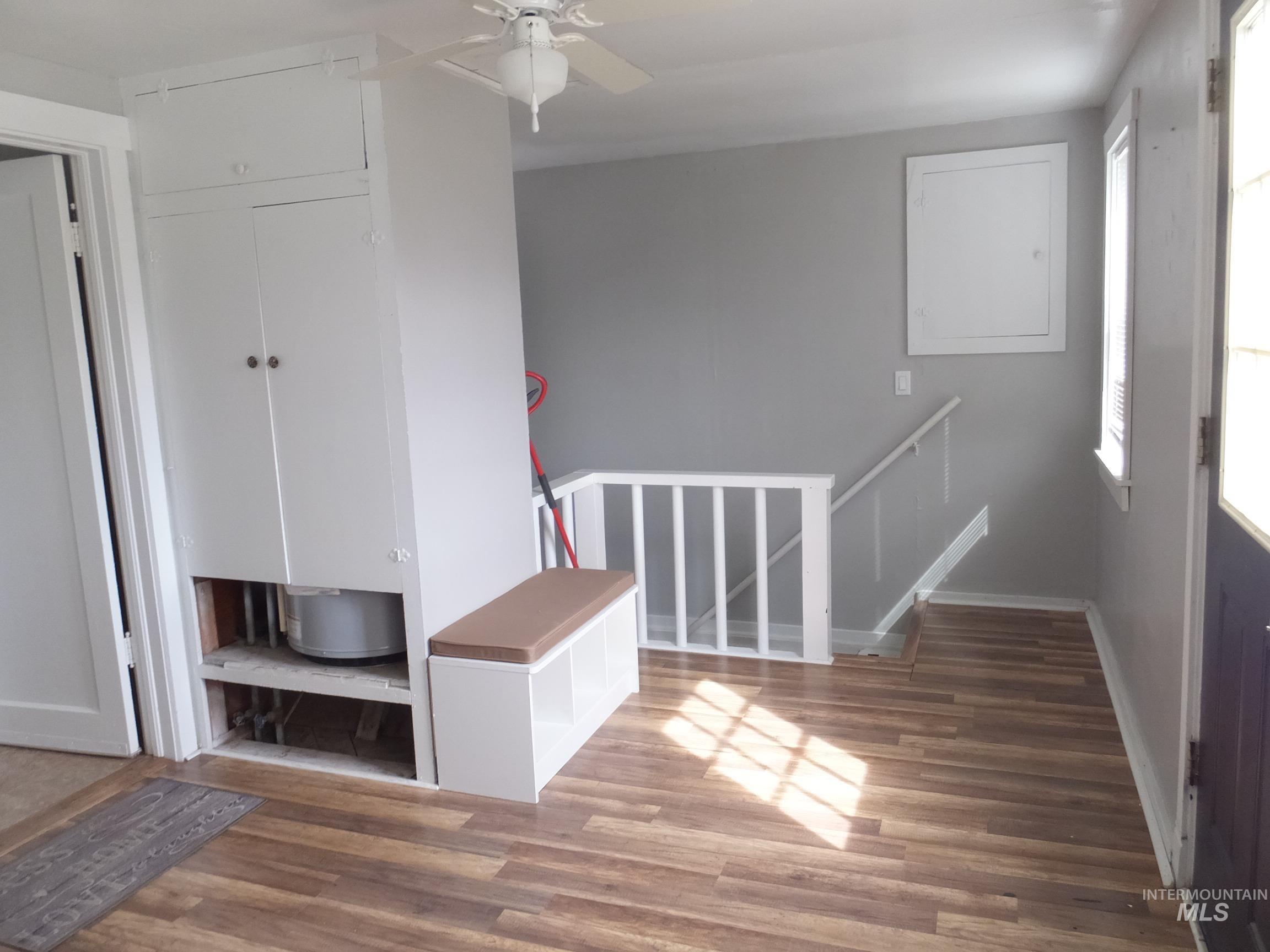 520 S Whitley Drive Property Photo 18