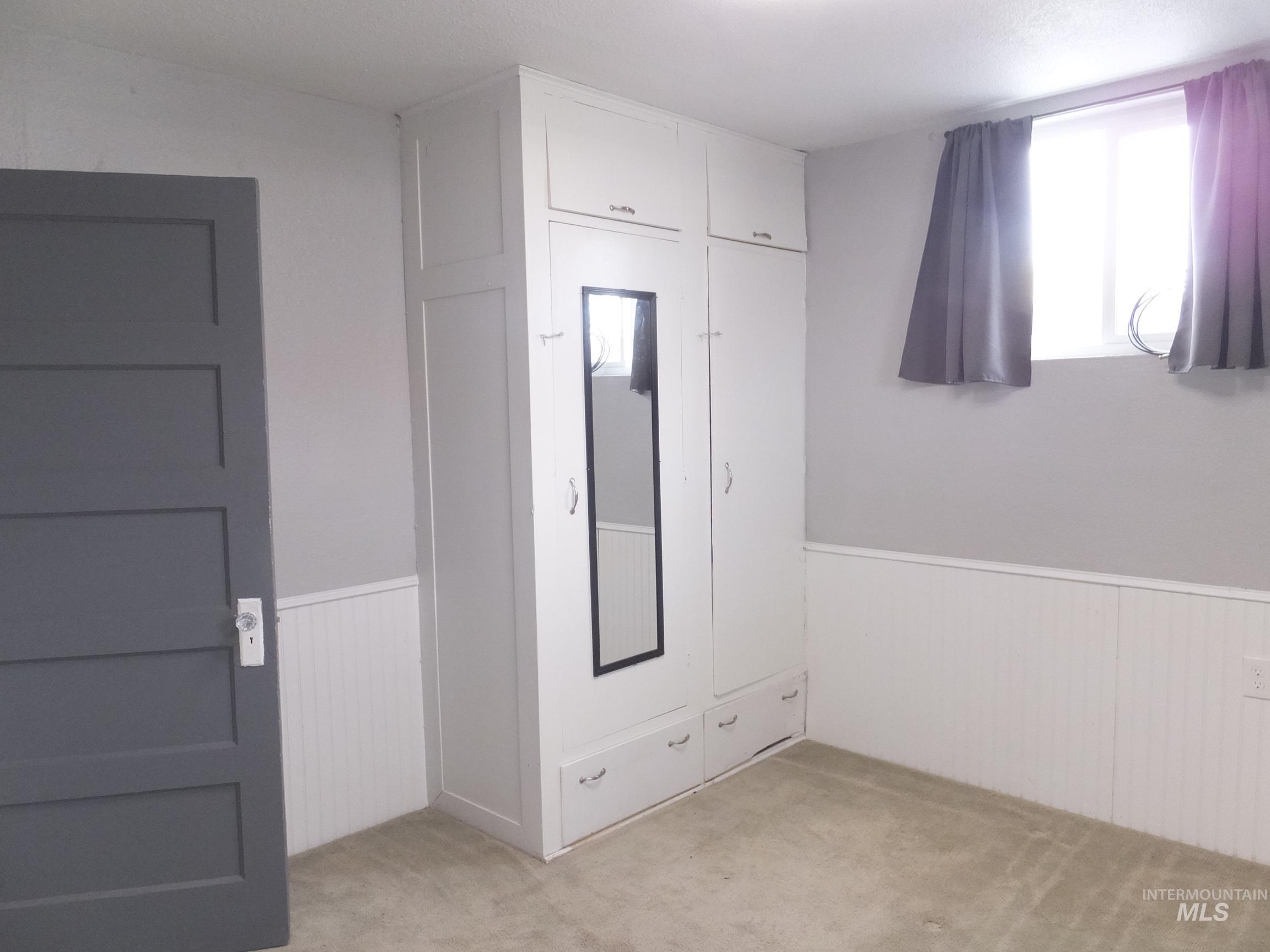 520 S Whitley Drive Property Photo 30