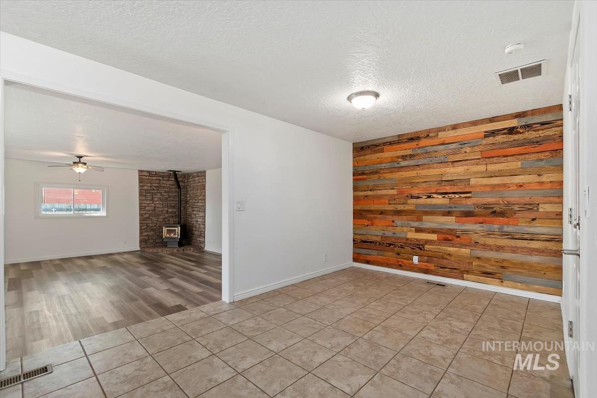1009 S 20th St Property Photo 22