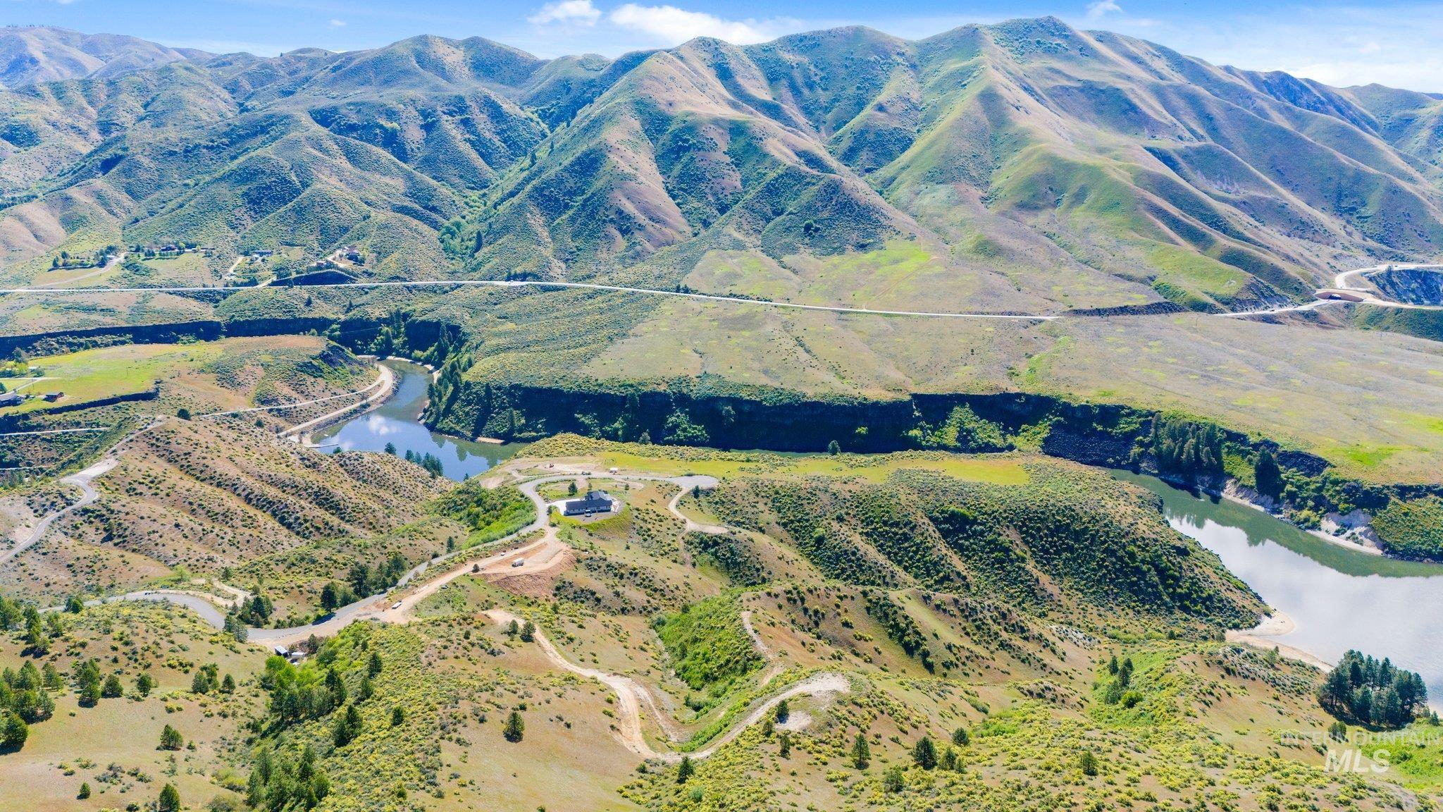 63 Robie Springs Rd Property Photo 4