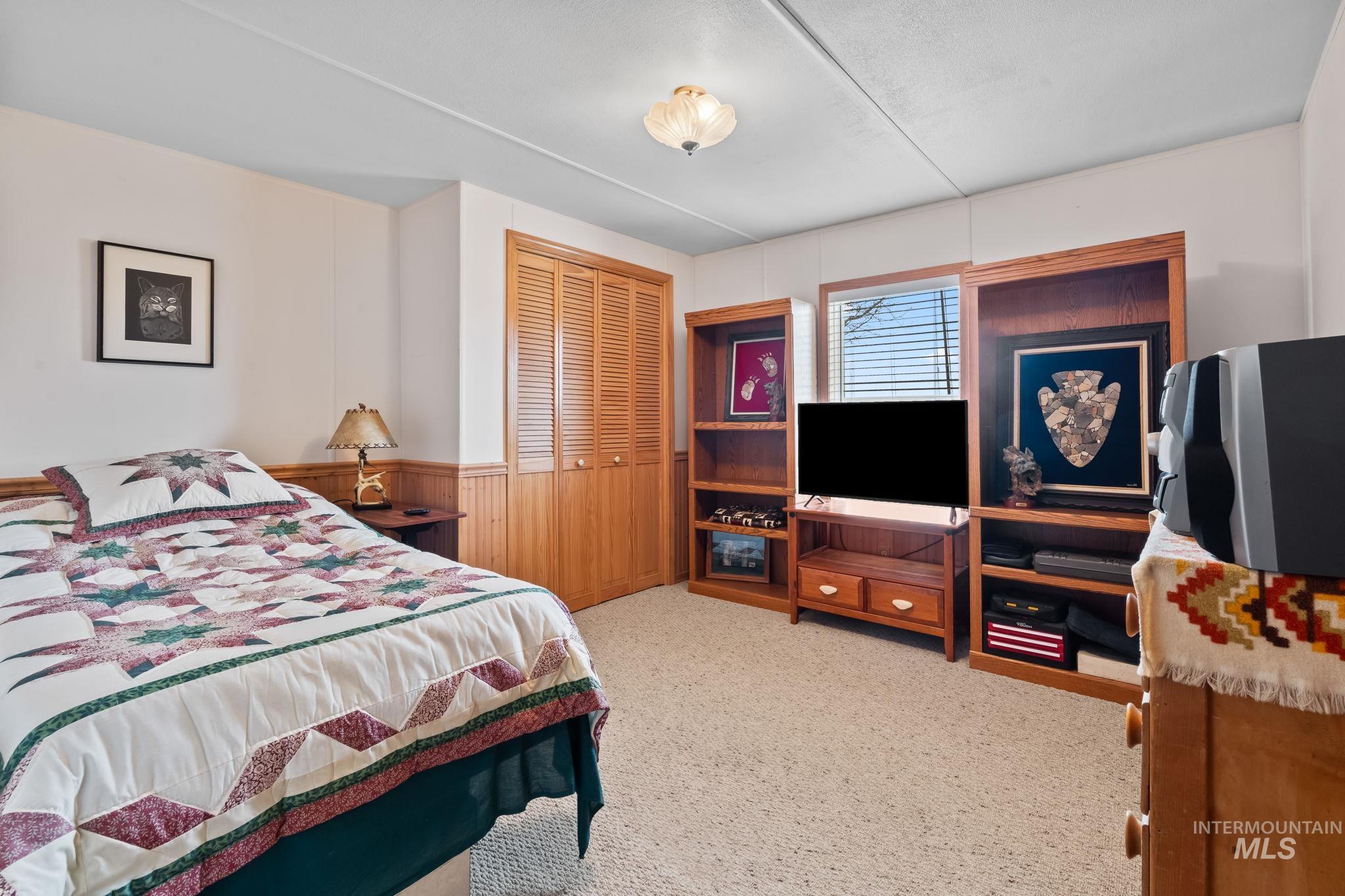 23708 Boise River Rd Property Photo 13