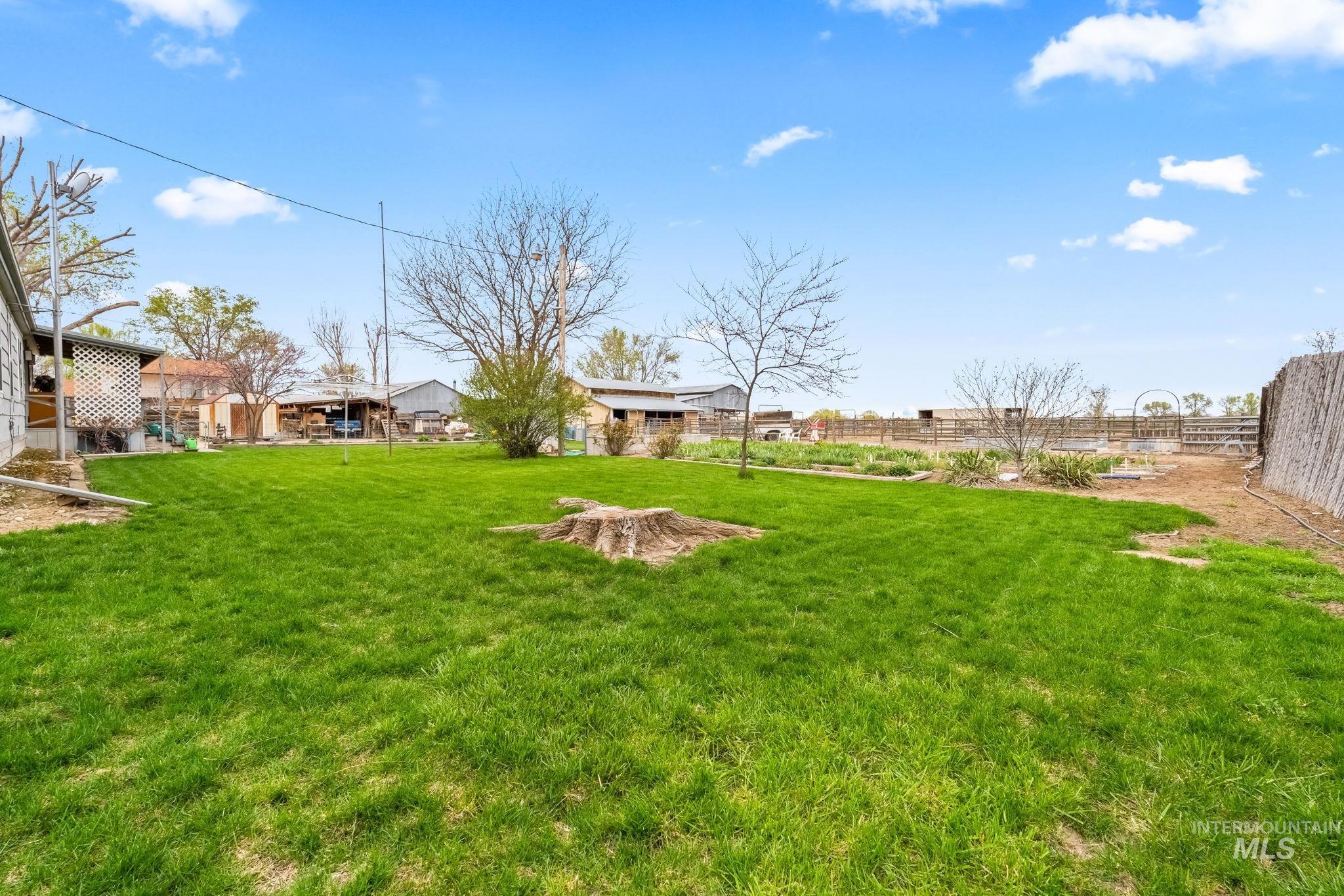 23708 Boise River Rd Property Photo 20