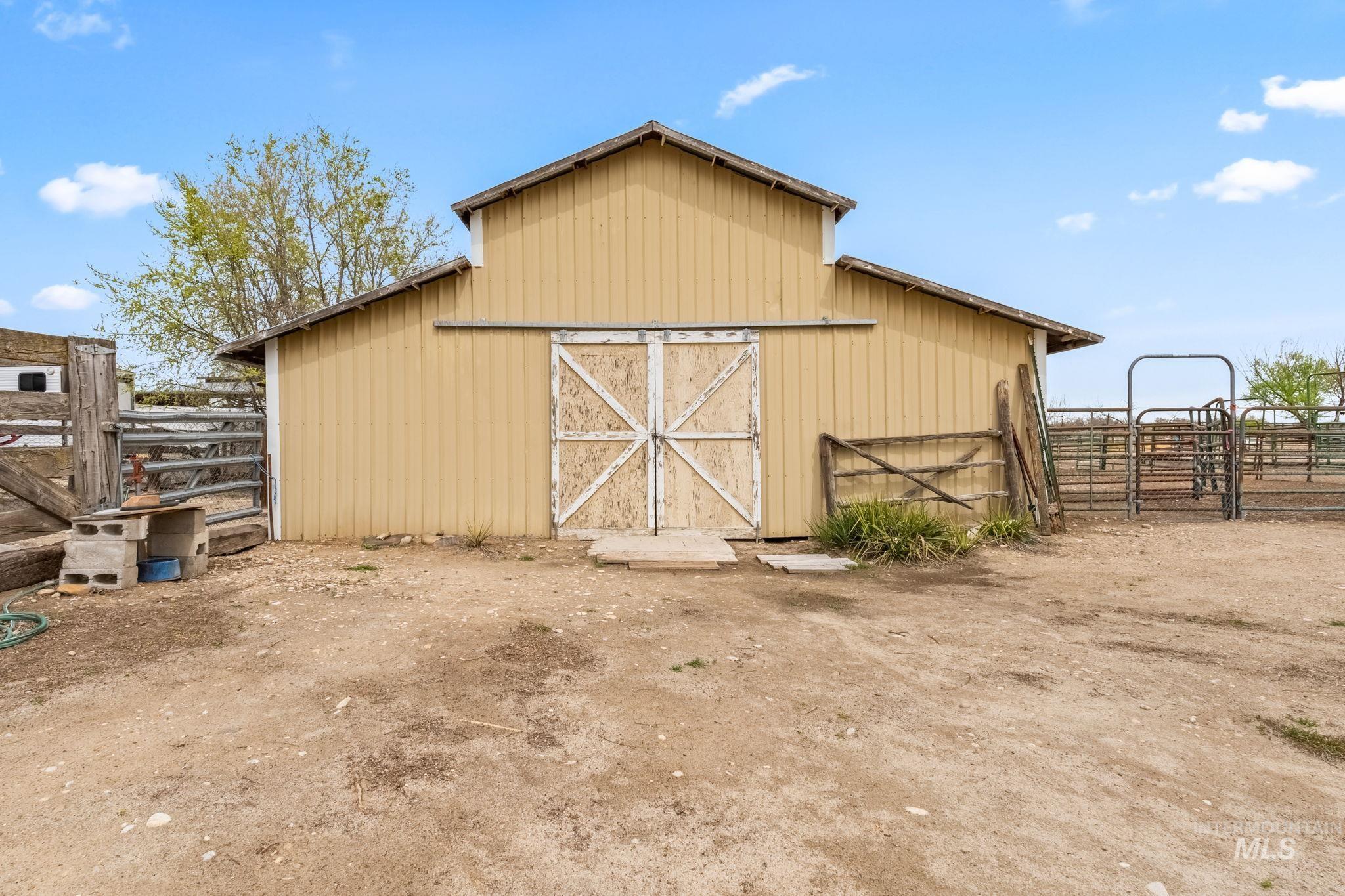23708 Boise River Rd Property Photo 26