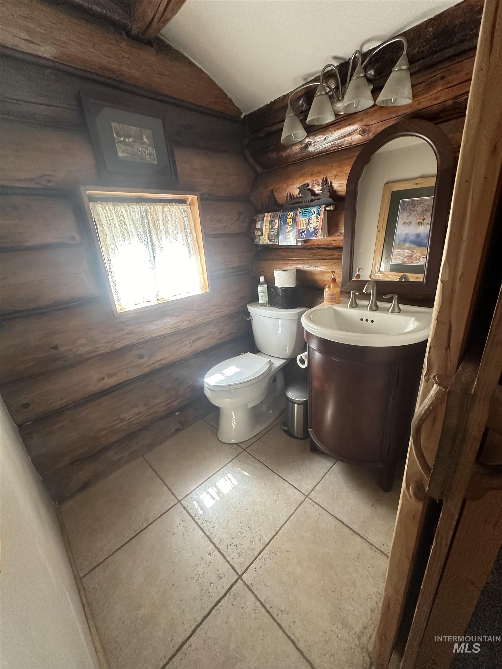 2223 Glenwood Rd Property Photo 25