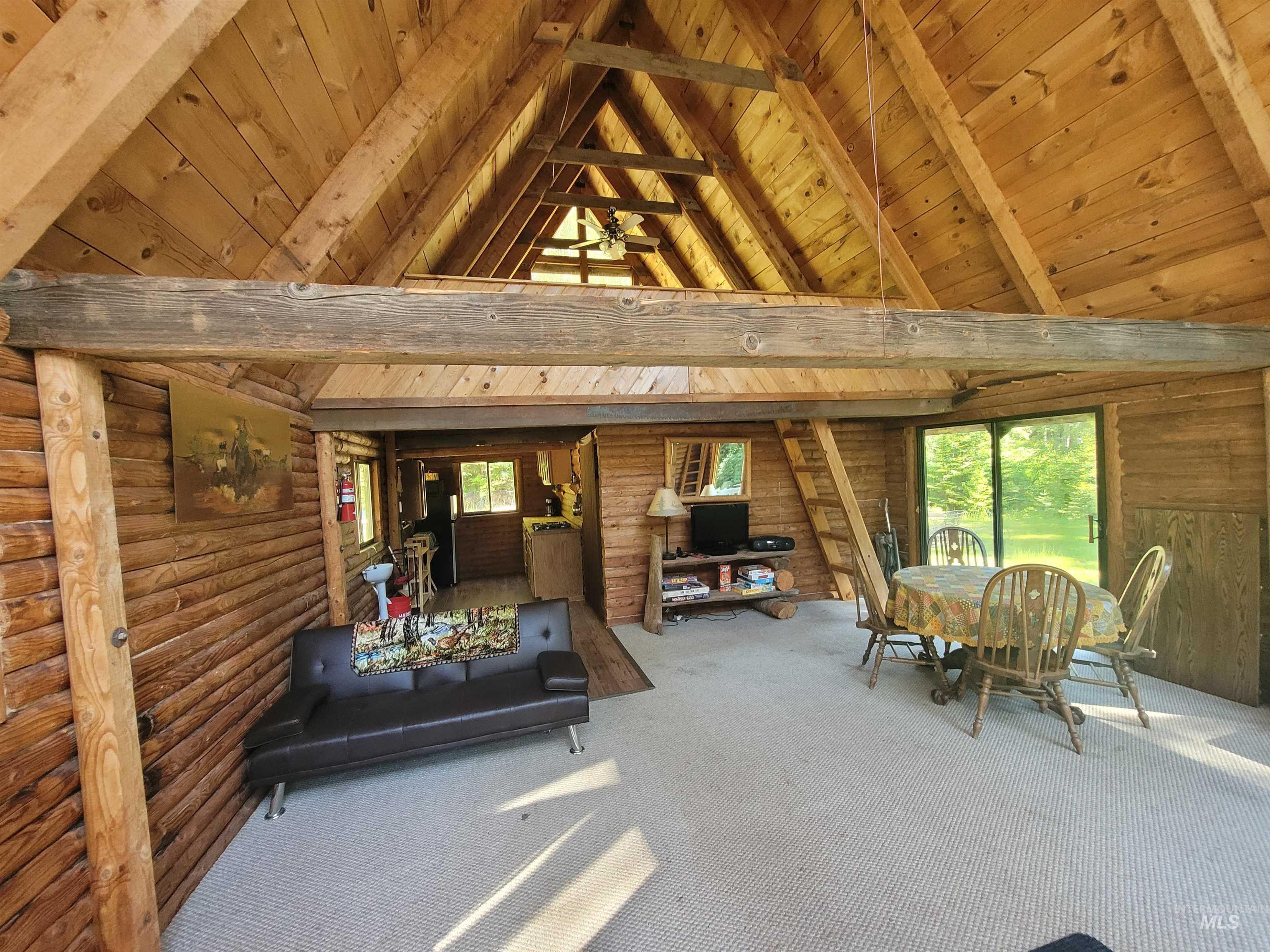 1007 Enchanted Ln. Property Photo 16