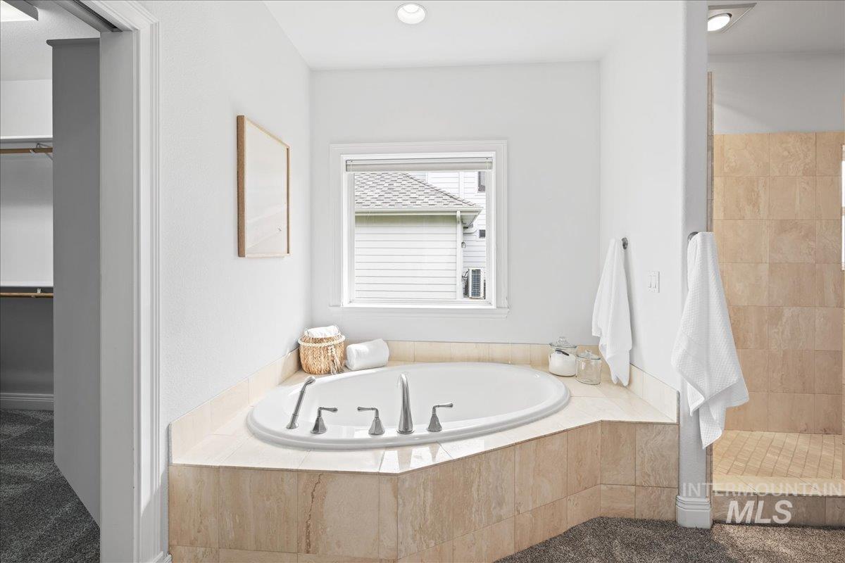 511 W Oakhampton Dr Property Photo 25