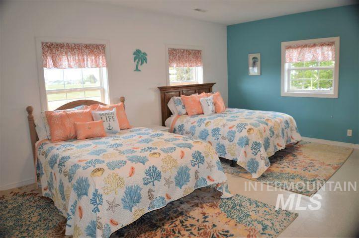 462 E Highway 81 Property Photo 8