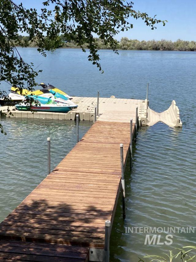 462 E Highway 81 Property Photo 11