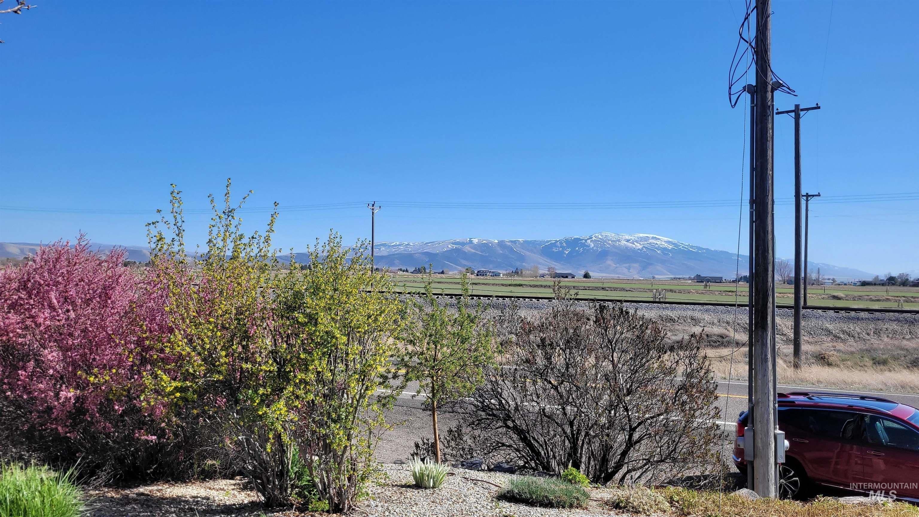 462 E Highway 81 Property Photo 22
