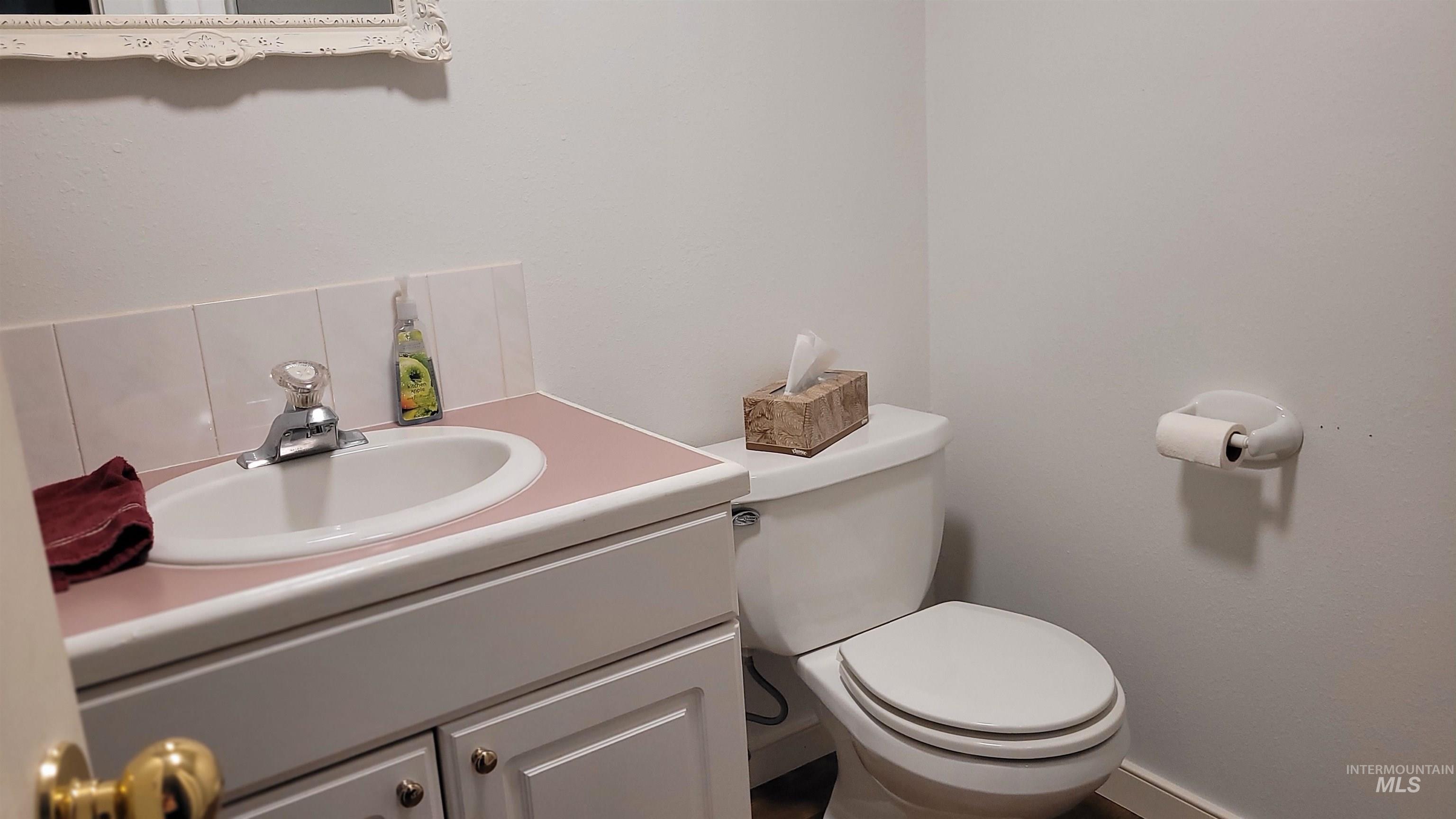 462 E Highway 81 Property Photo 30