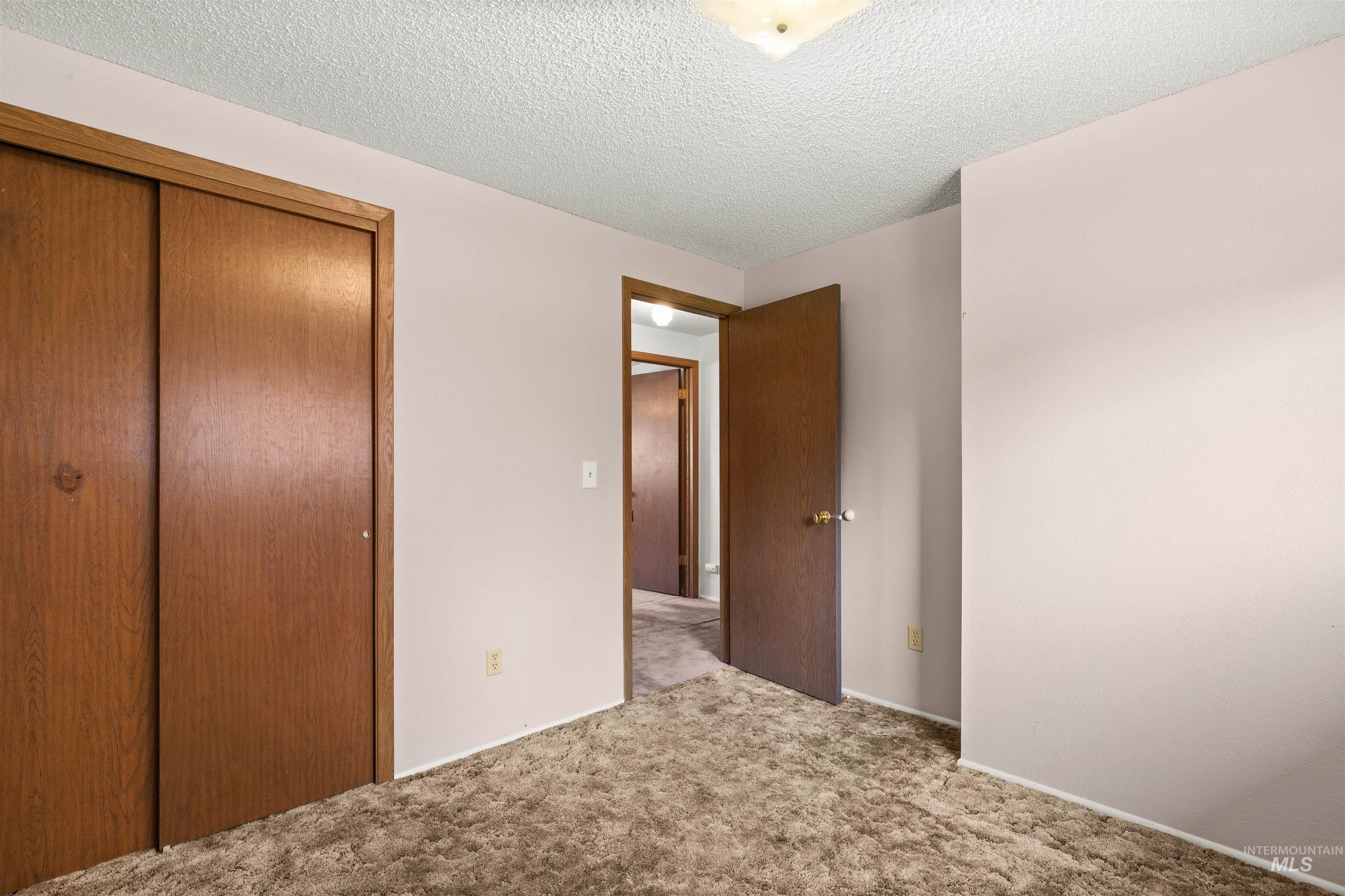 1426 Powers Ave Property Photo 13