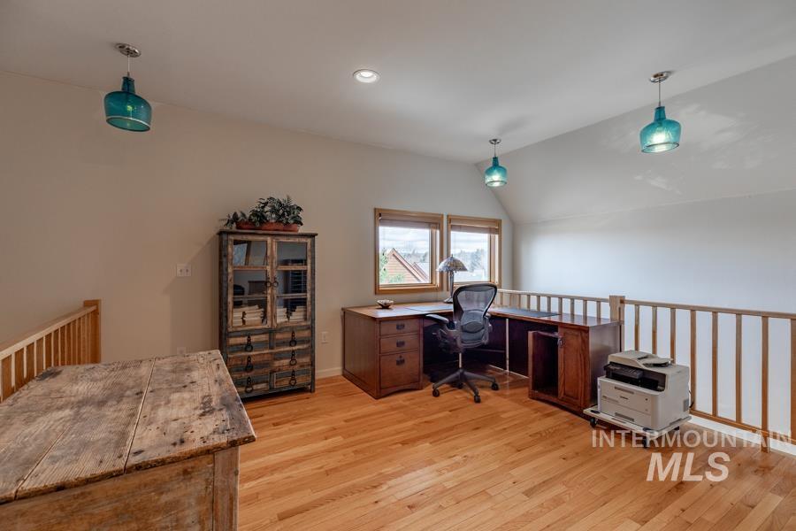1415 Pine Cone Property Photo 24