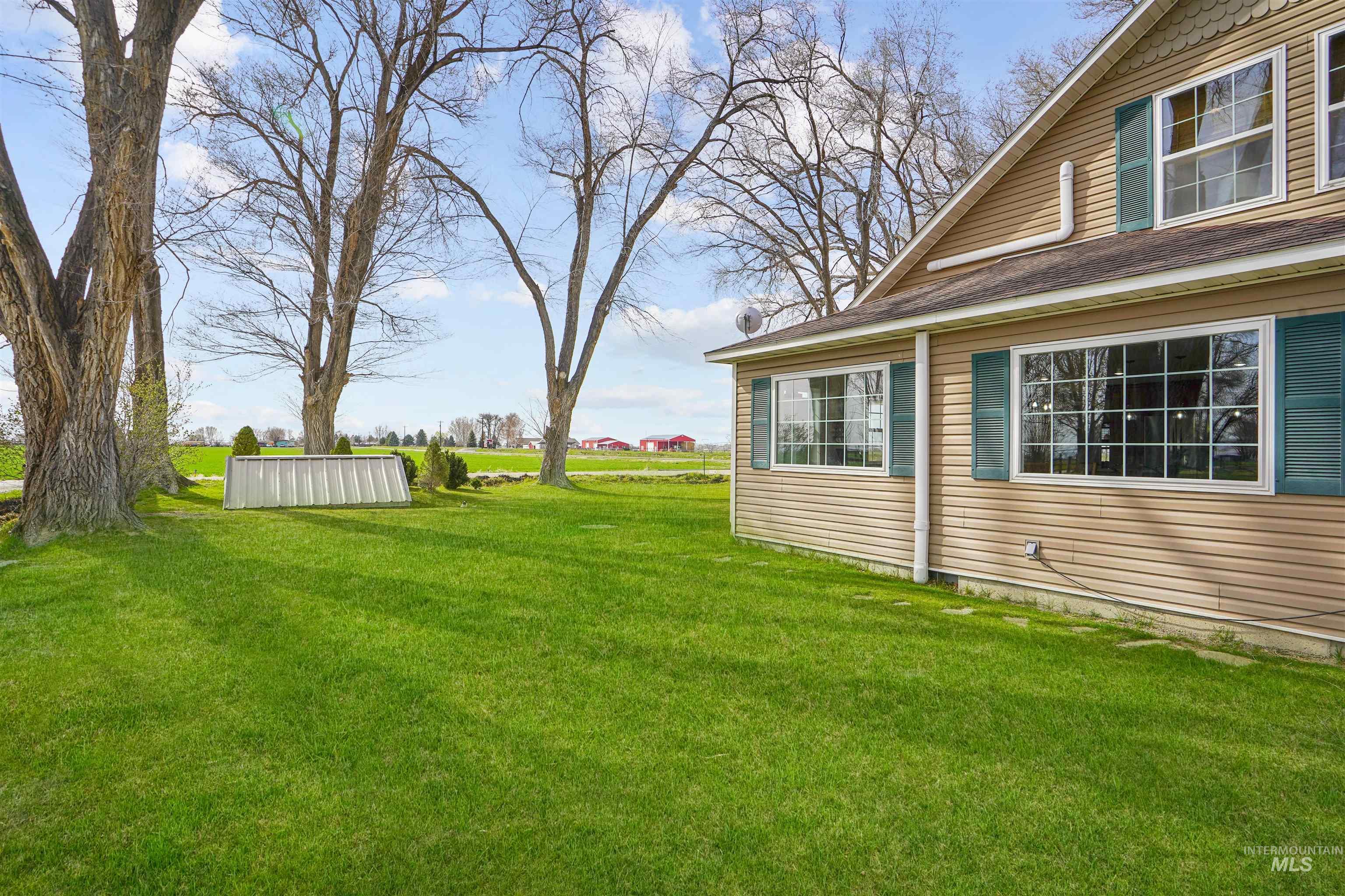 653 E 200 S Property Photo 34