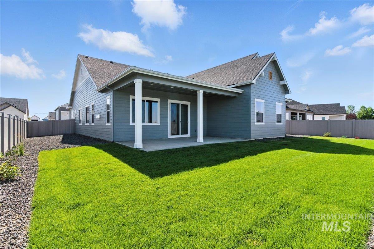 2195 N Mountain Vista Ave Property Photo 37