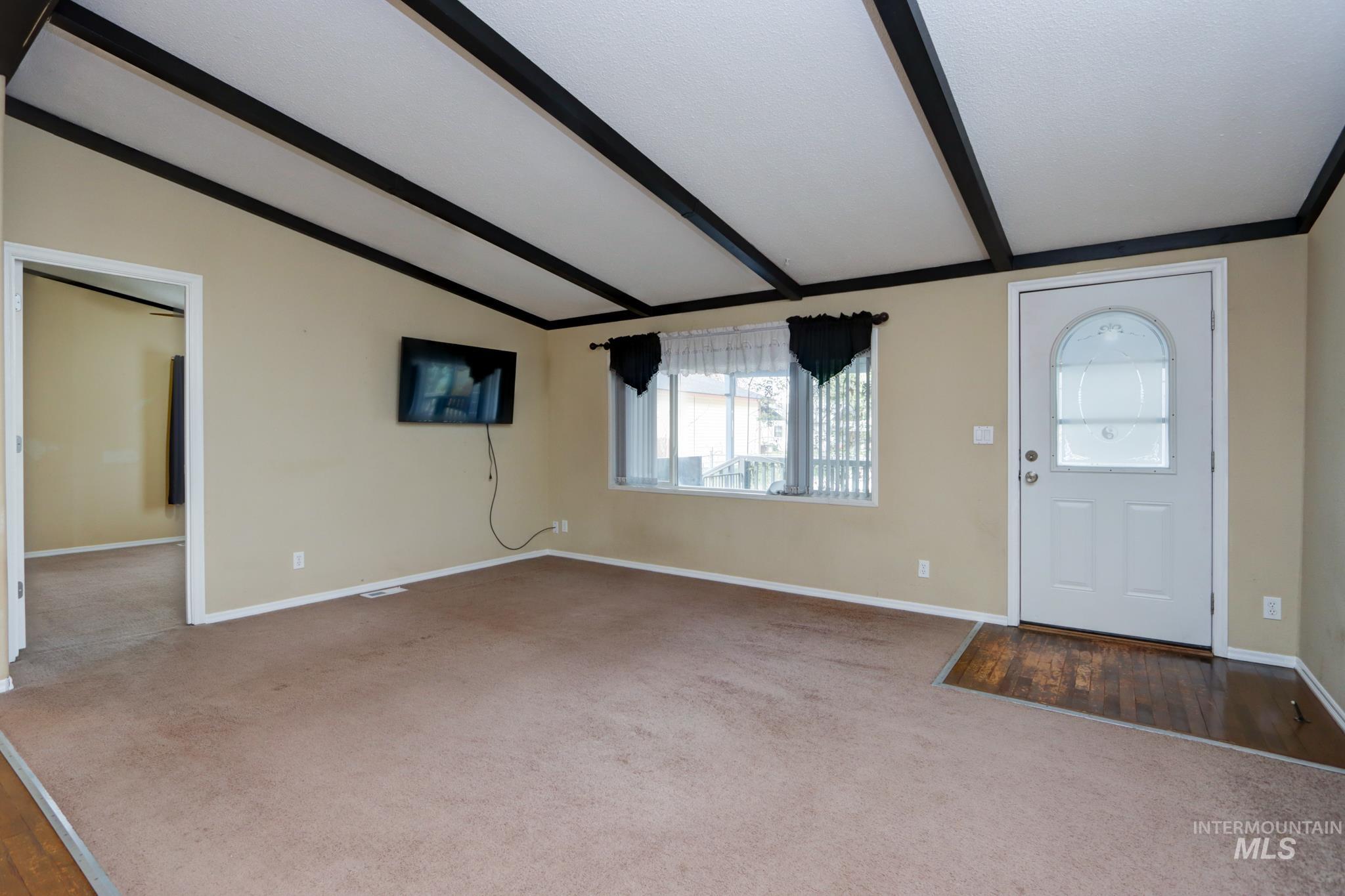 1116 Johnson Avenue Property Photo 3