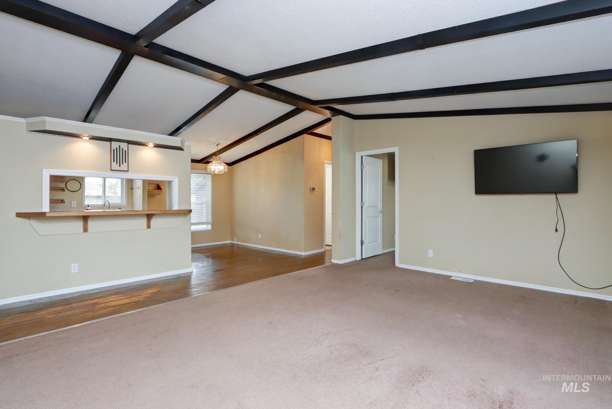 1116 Johnson Avenue Property Photo 5