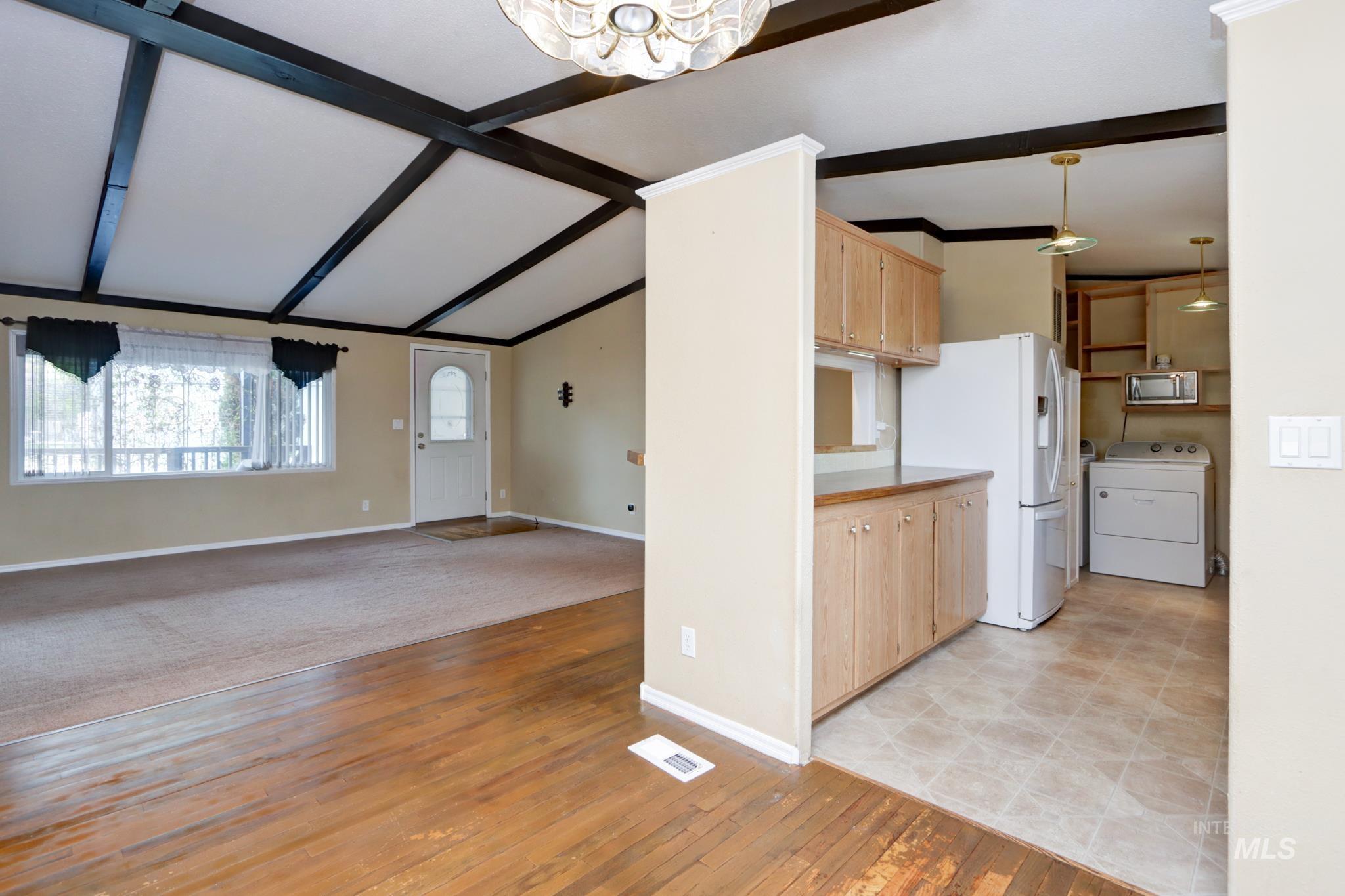 1116 Johnson Avenue Property Photo 13