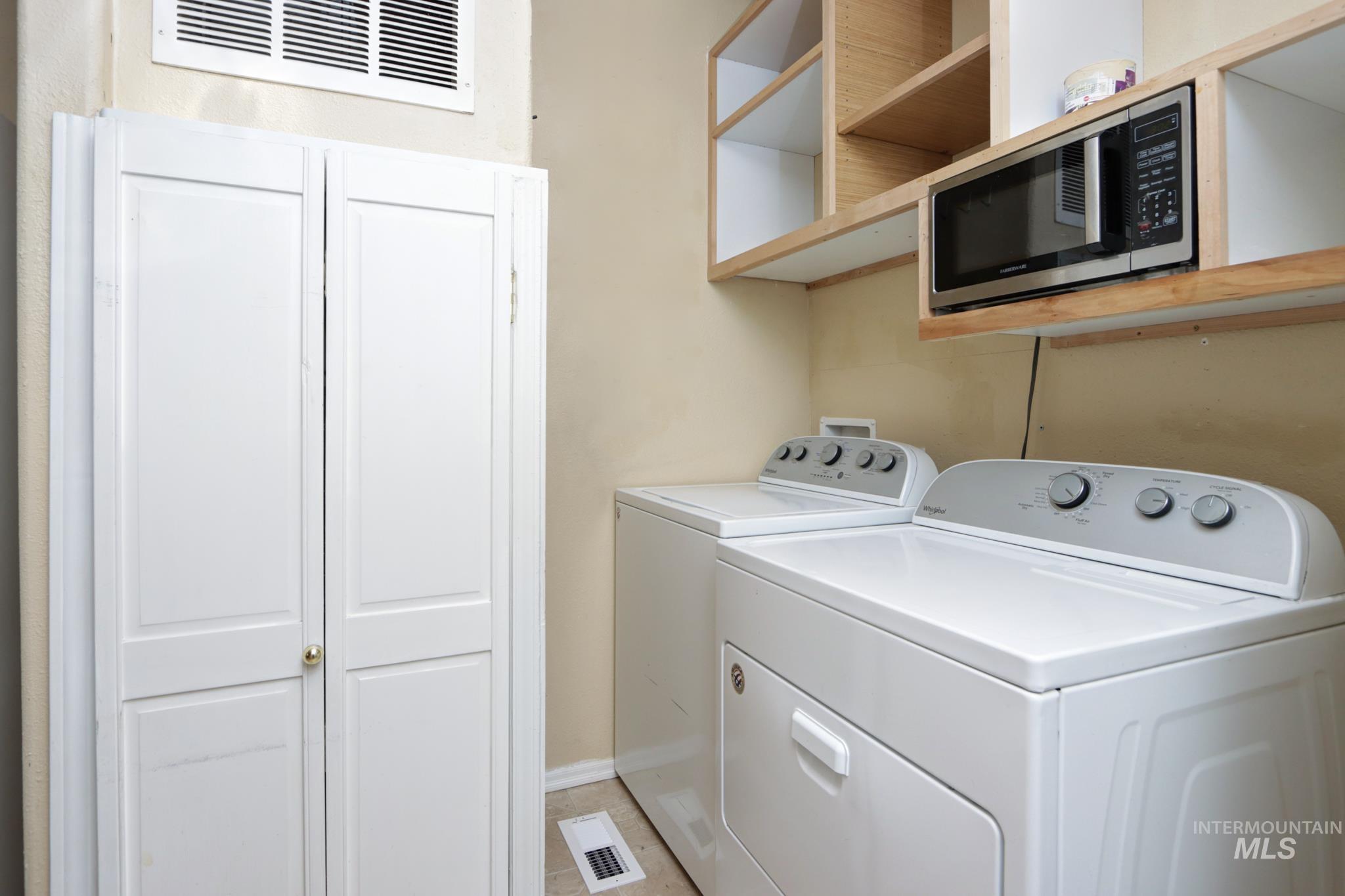 1116 Johnson Avenue Property Photo 20