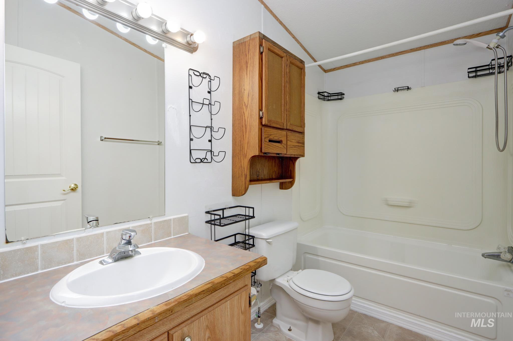1116 Johnson Avenue Property Photo 23