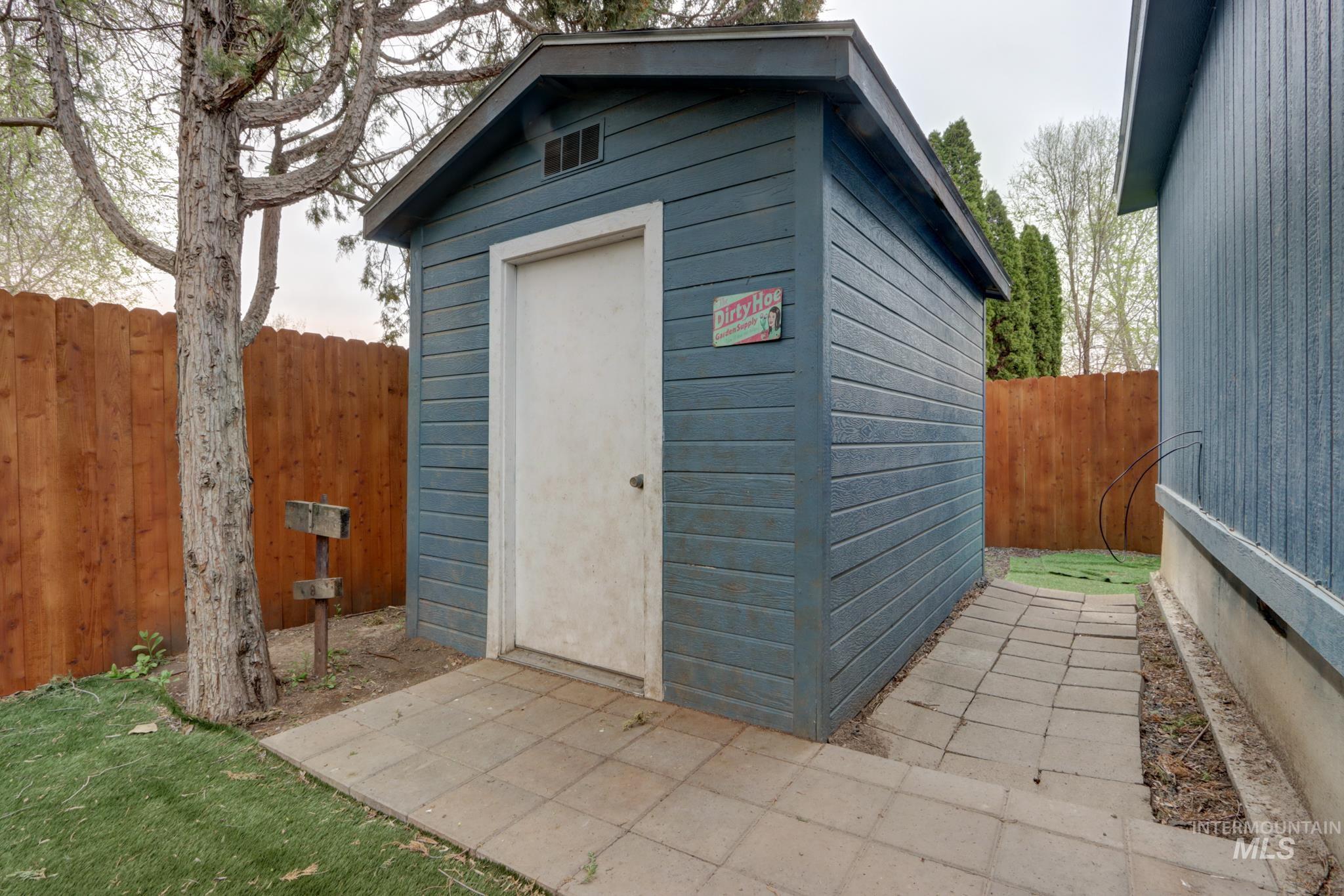 1116 Johnson Avenue Property Photo 32
