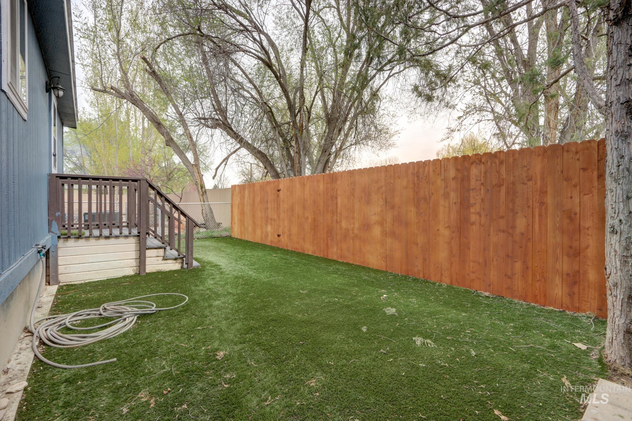 1116 Johnson Avenue Property Photo 33