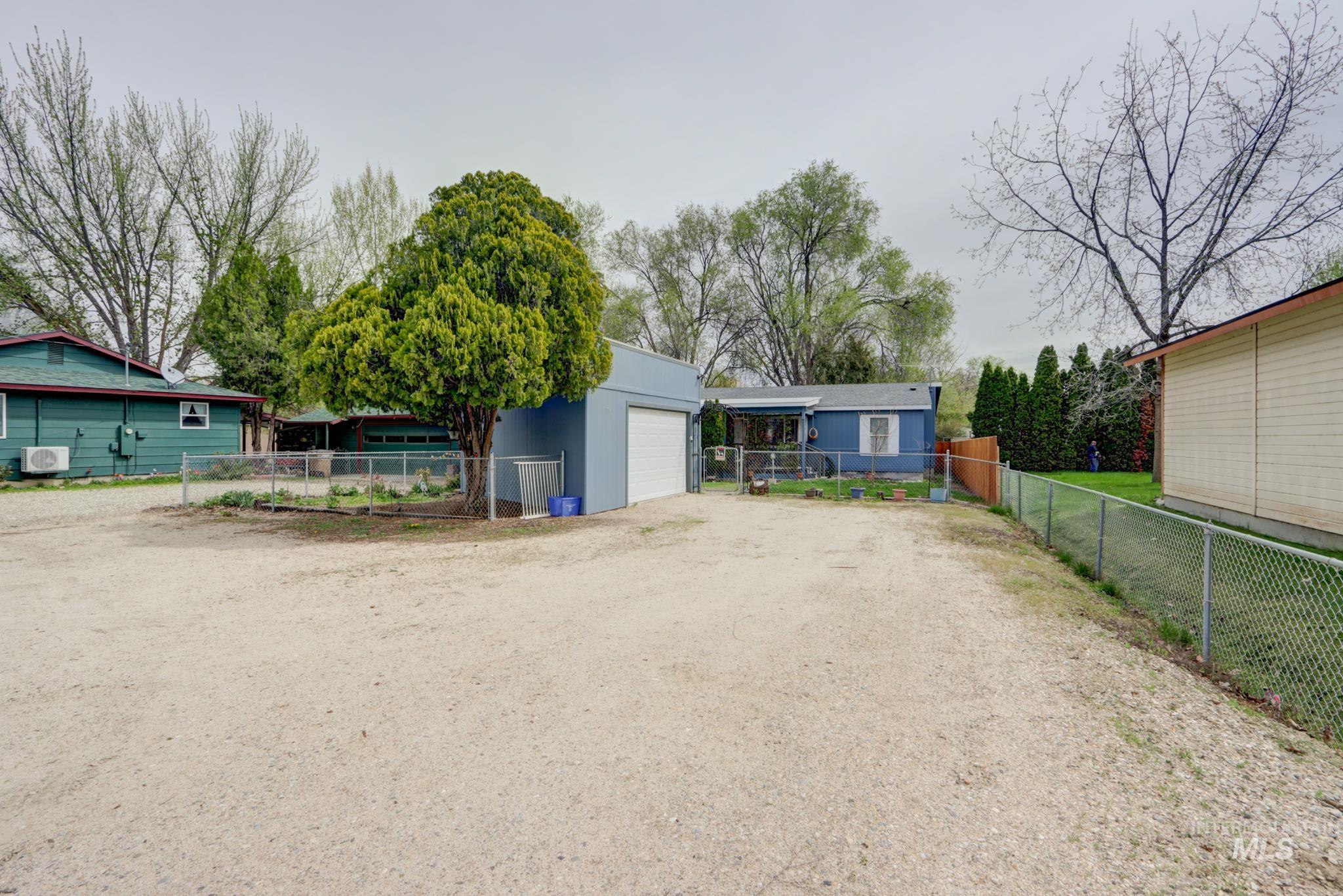 1116 Johnson Avenue Property Photo 42