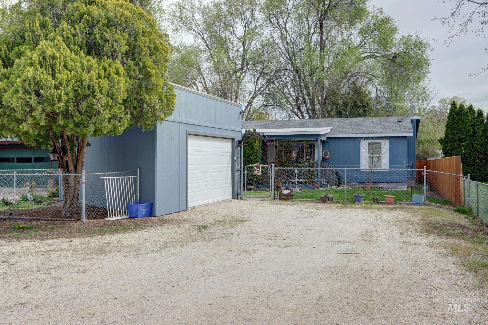 1116 Johnson Avenue Property Photo 43